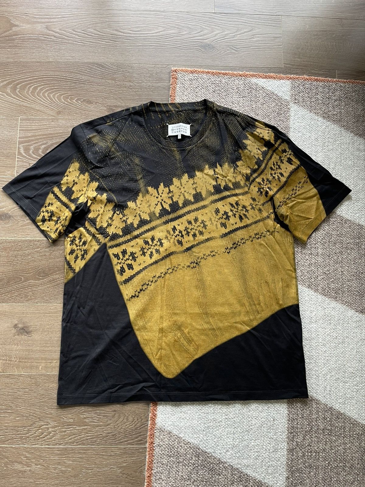 Maison Margiela Maison Margiela printed tshirt Size US L / EU 52-54 / 3 - 1 Thumbnail