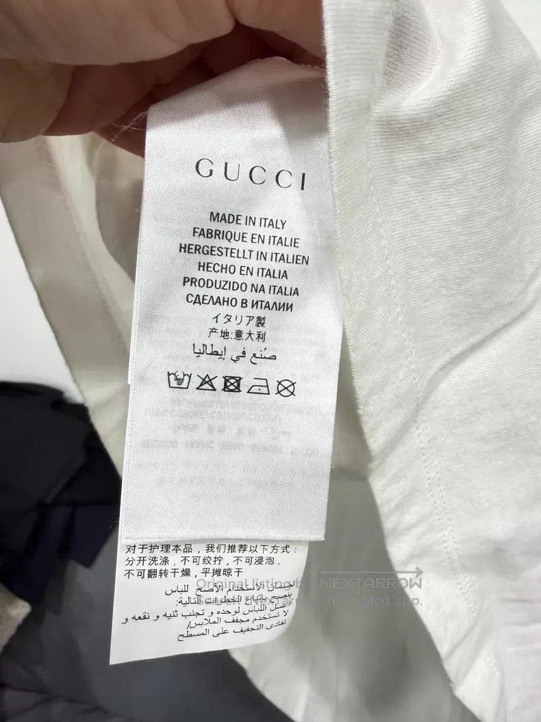 Gucci Gucci White classic logo large T-shirt Size US M / EU 48-50 / 2 - 3 Thumbnail