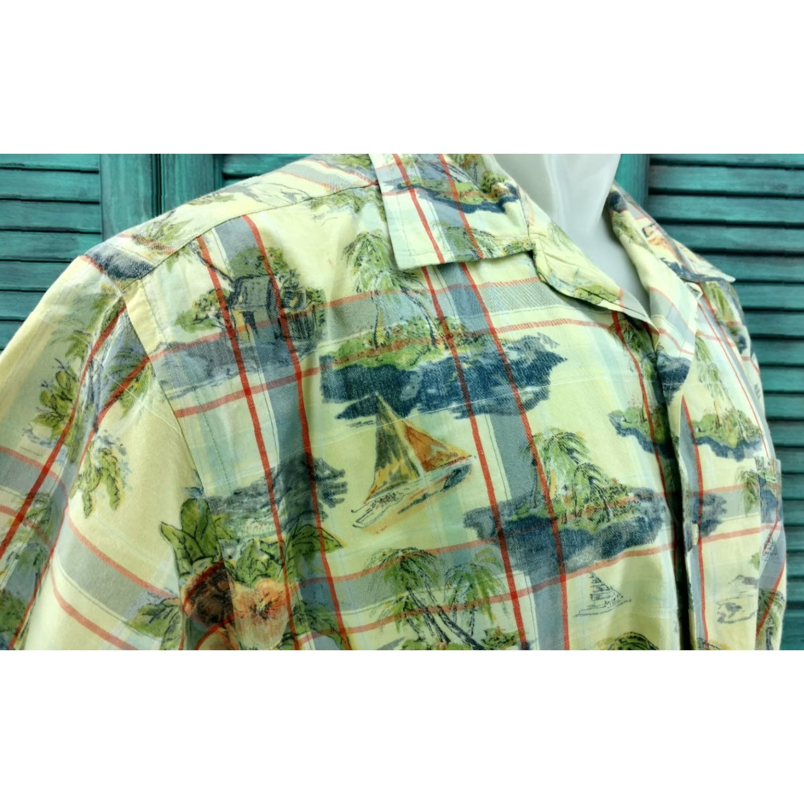 Tommy Hilfiger Tommy Hilfiger Island Sailing Boat Palm Trees Floral Hawaiian Shirt L Multi-Color Men’s Shirt Size US L / EU 52-54 / 3 - 3 Thumbnail