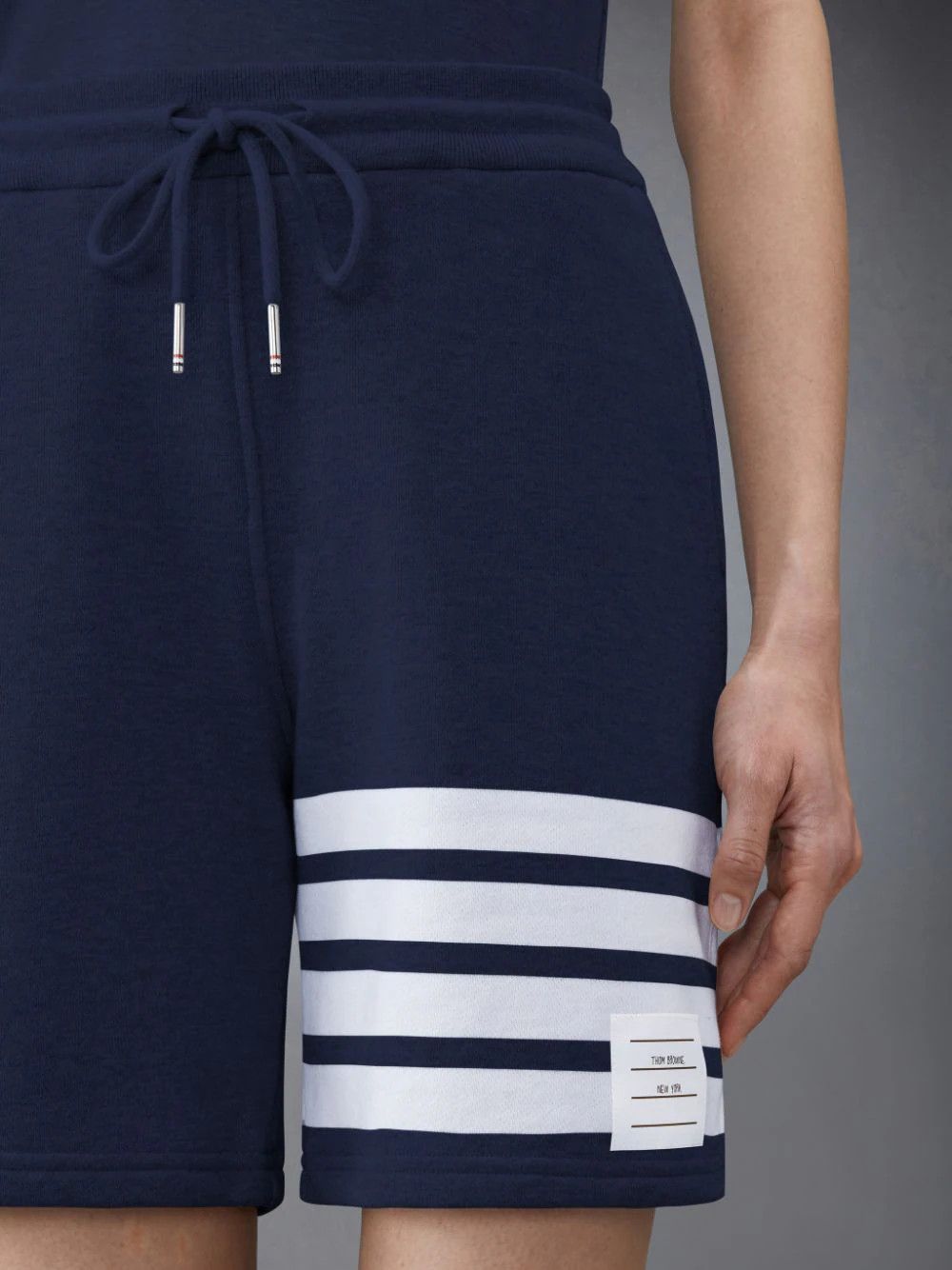 Thom Browne o1s22i1n0924 4-Bar Shorts in Navy Blue Size 26" / US 2 / IT 38 - 5 Thumbnail