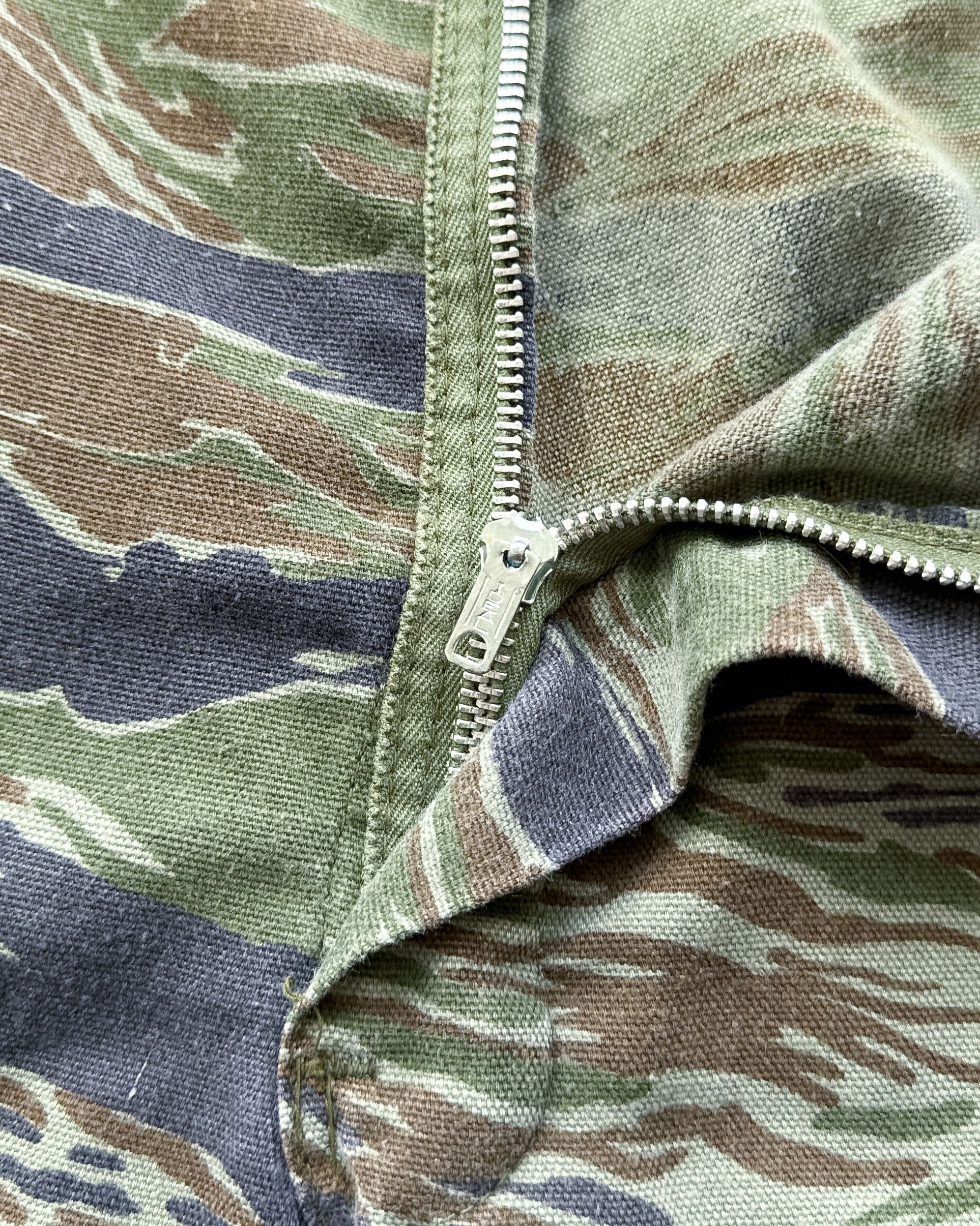 Vintage Vintage 1960s US Army Tiger Stripe Camo Pants Vietnam Era Size US 40 / EU 56 - 3 Thumbnail