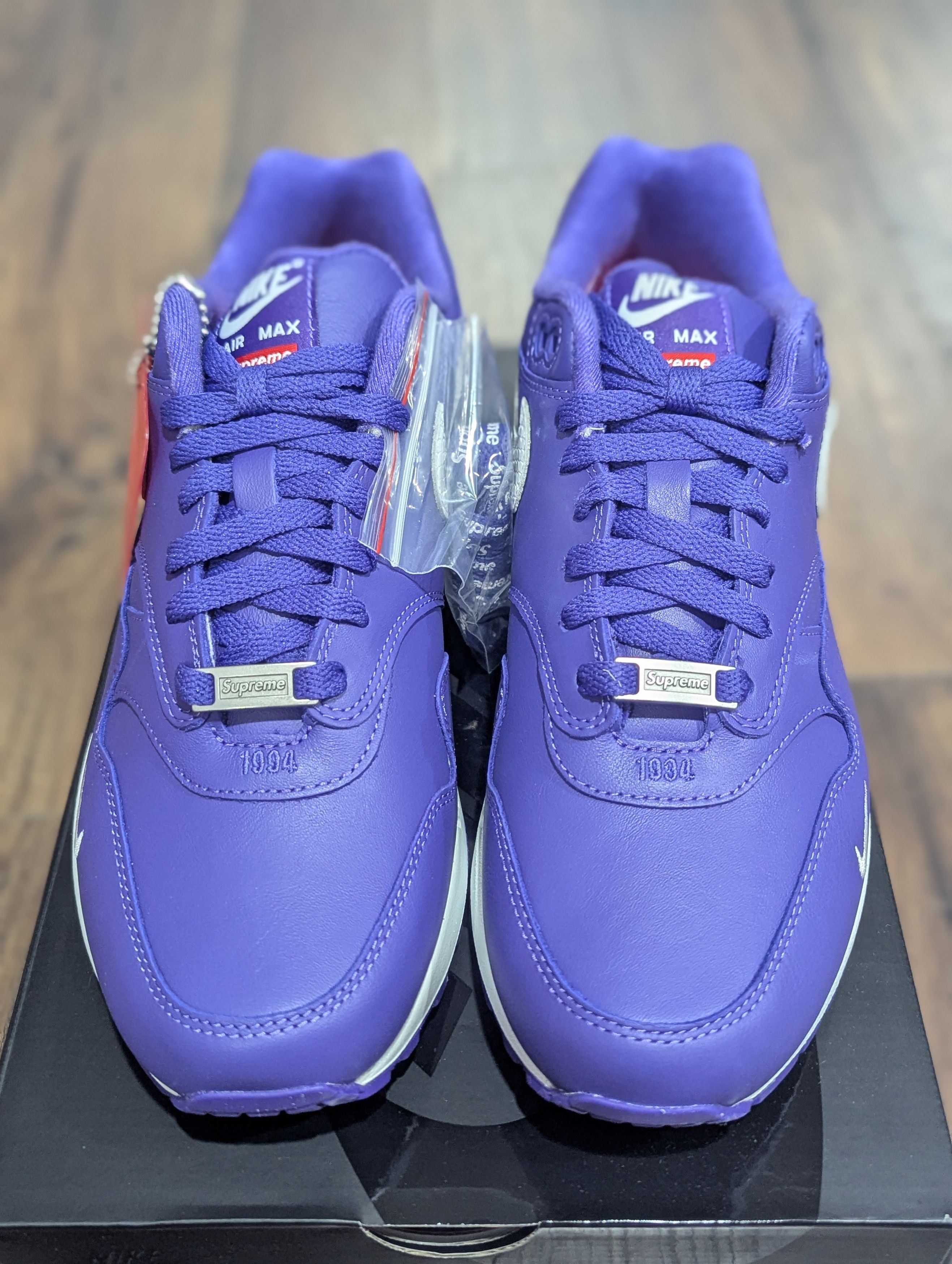 Nike Supreme x Nike Air Max 1 Size US 9 / EU 42 - 4 Thumbnail