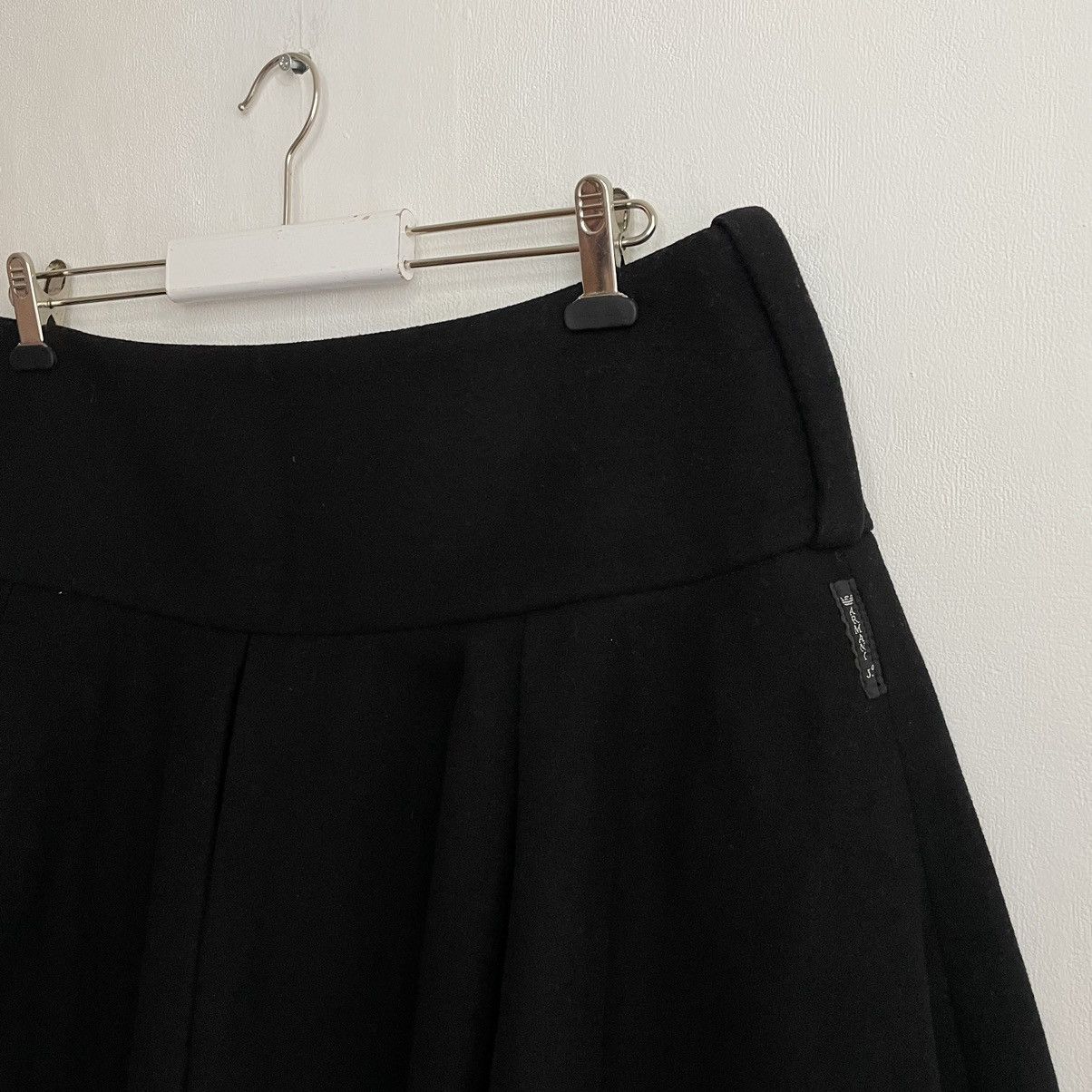 Armani × Emporio Armani × Giorgio Armani Armani Jeans Wool Skirt Size 30" / US 8 / IT 44 - 4 Thumbnail