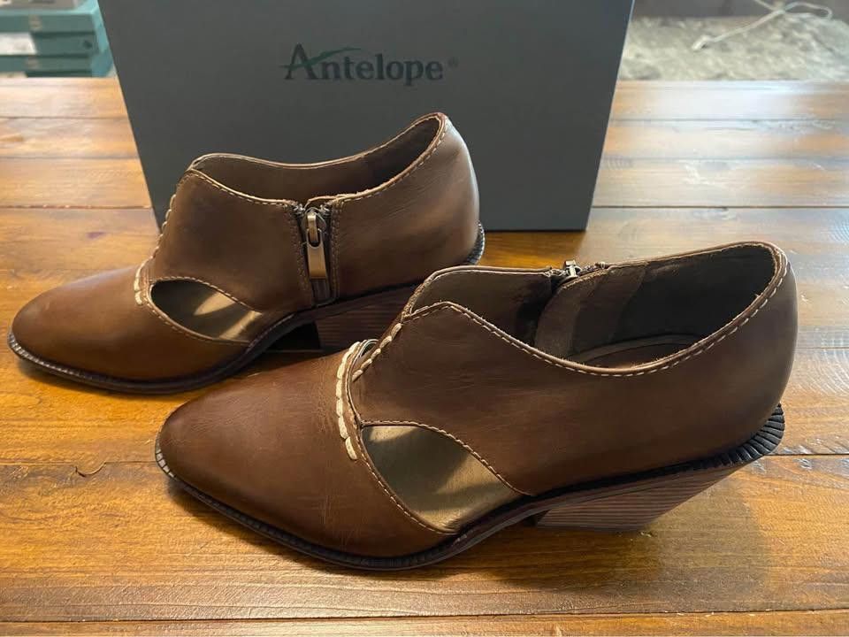 Designer Stylish Antelope Brown Wedge Heels with Zipper Closure 5.5 Size US 5.5 / IT 35.5 - 2 Thumbnail