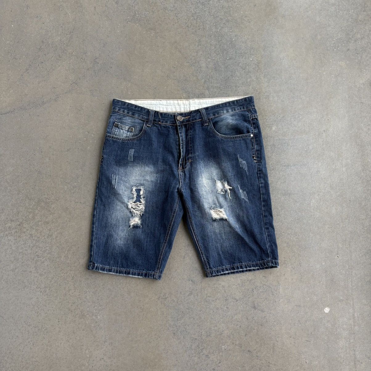 Vintage Y2K Vintage Baggy Denim Jeans Shorts Southpole IWOLLENCE 36" Size US 36 / EU 52 - 14 Thumbnail
