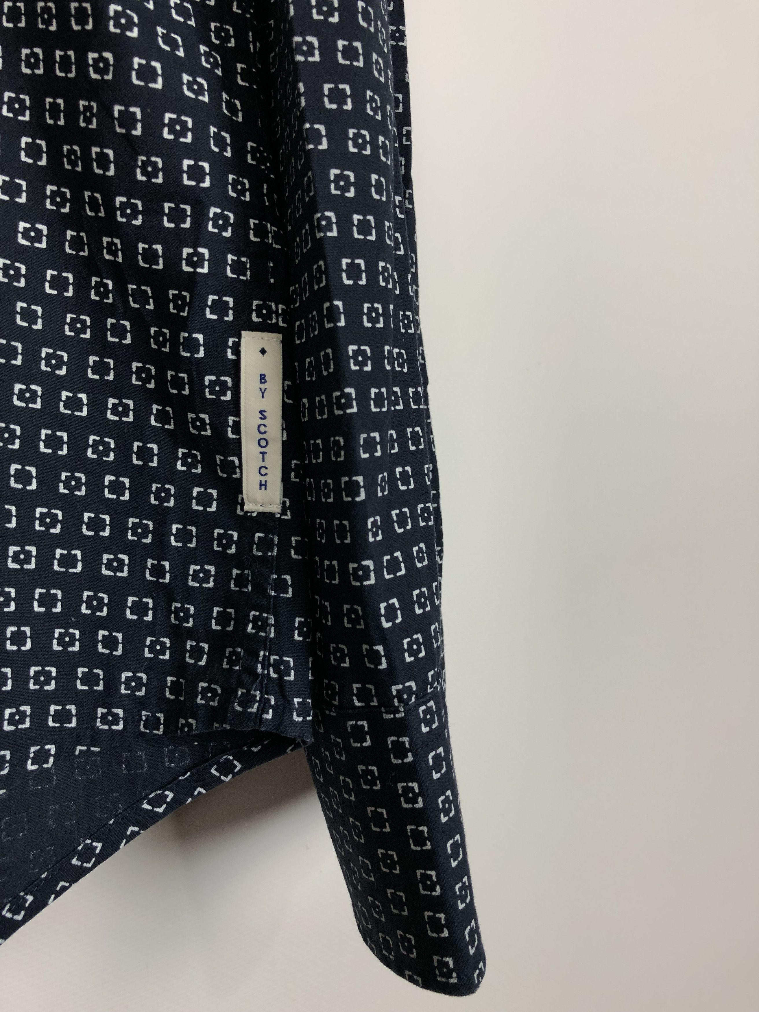 Scotch & Soda Scotch & Soda Amsterdam Couture Shirt Amazing Print size M Size US M / EU 48-50 / 2 - 4 Thumbnail