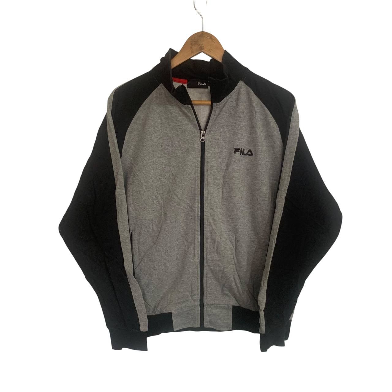 Fila Vintage Fila Sweater Medium Grey Black Size US M / EU 48-50 / 2 - 1 Thumbnail