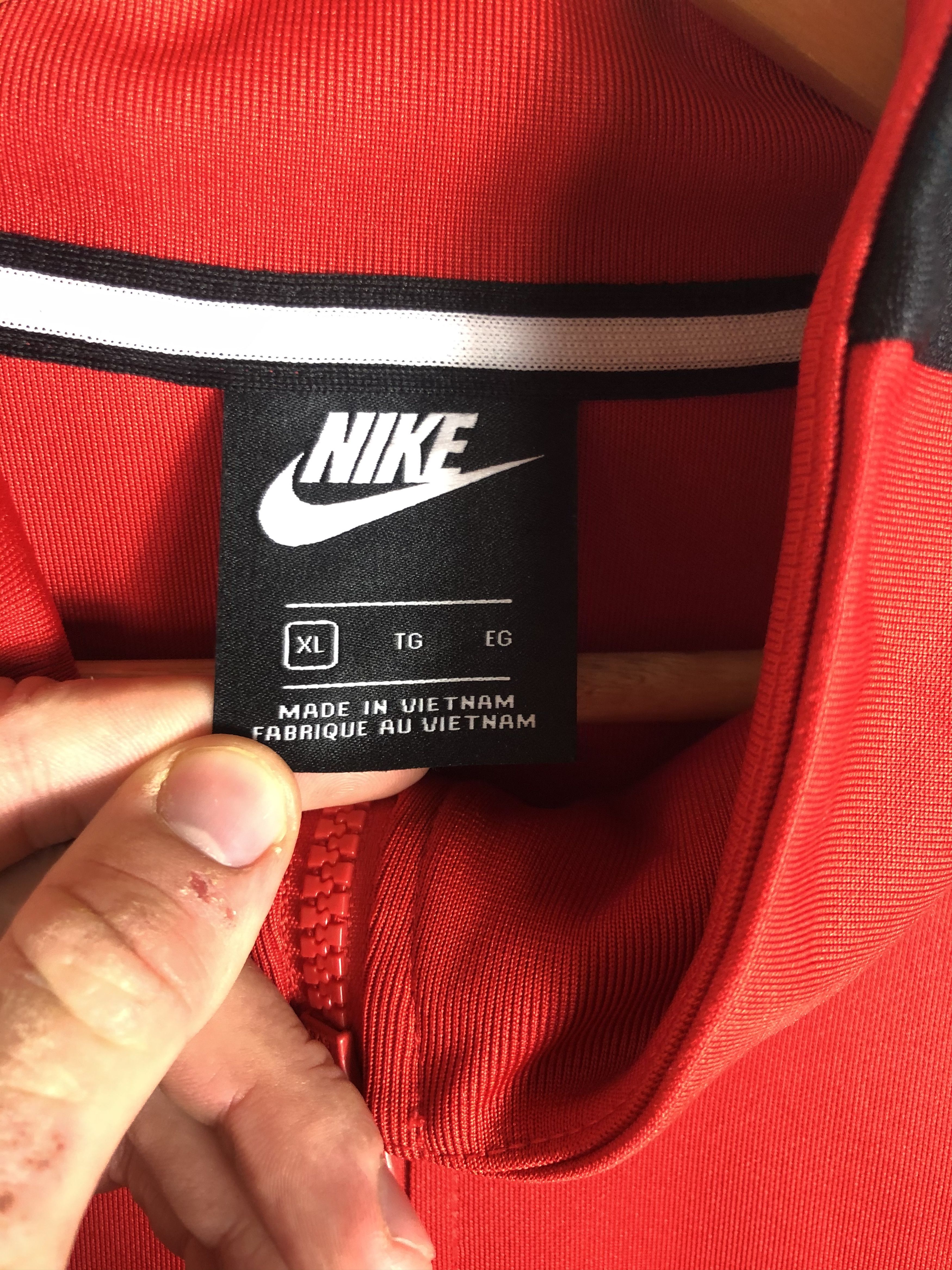 Vintage Vintage Nike Small Swoosh Zip Sweatshirt Size US XL / EU 56 / 4 - 3 Thumbnail