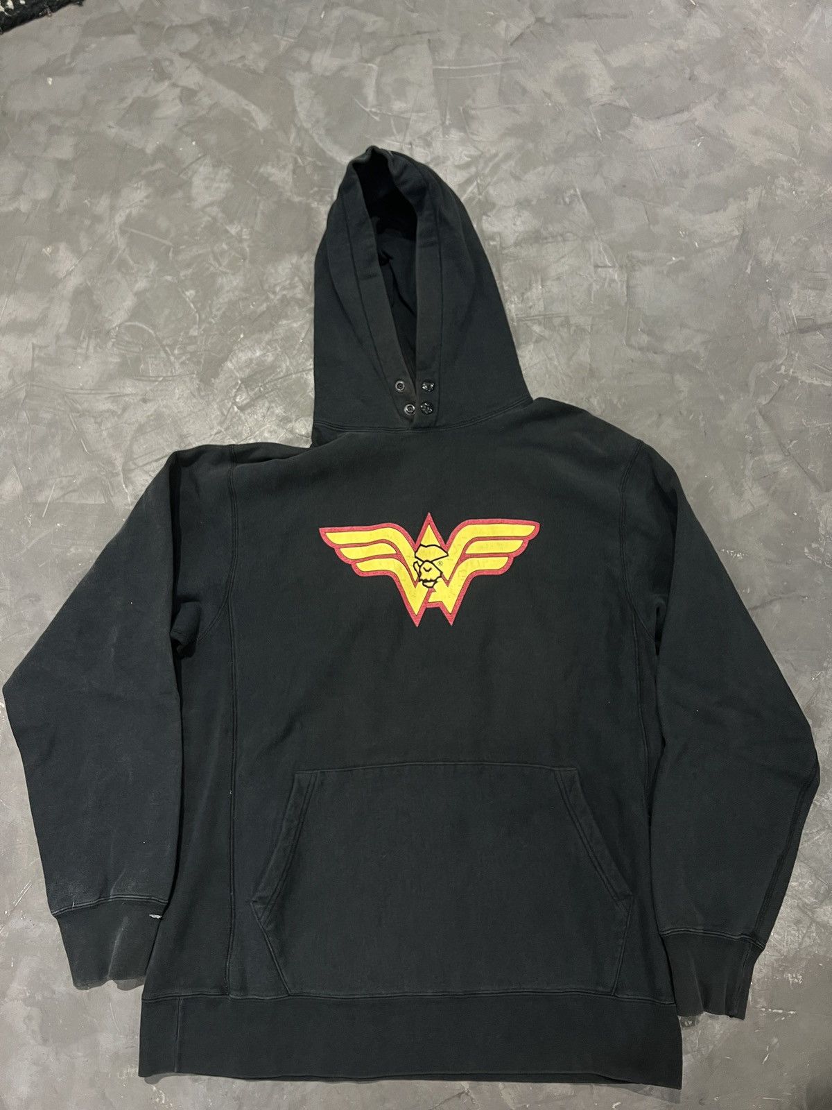 Bape Bape Wonder Woman Pullover hoodie Size US L / EU 52-54 / 3 - 1 Thumbnail