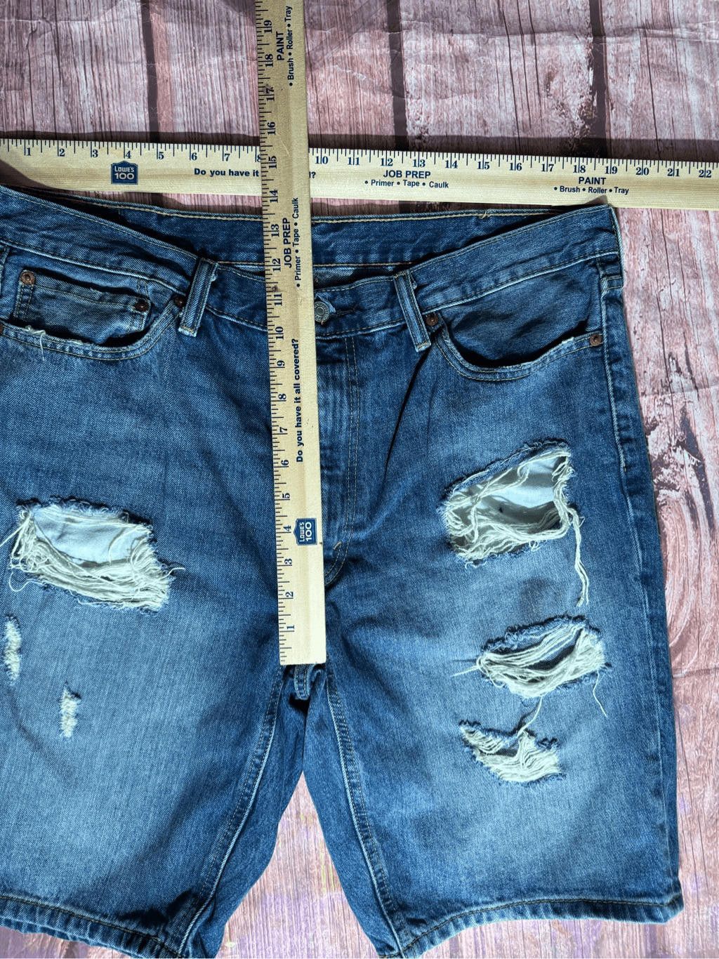Levi's Levi's 541 Men's Size 38 Relaxed Straight Denim Shorts Size US 38 / EU 54 - 11 Thumbnail