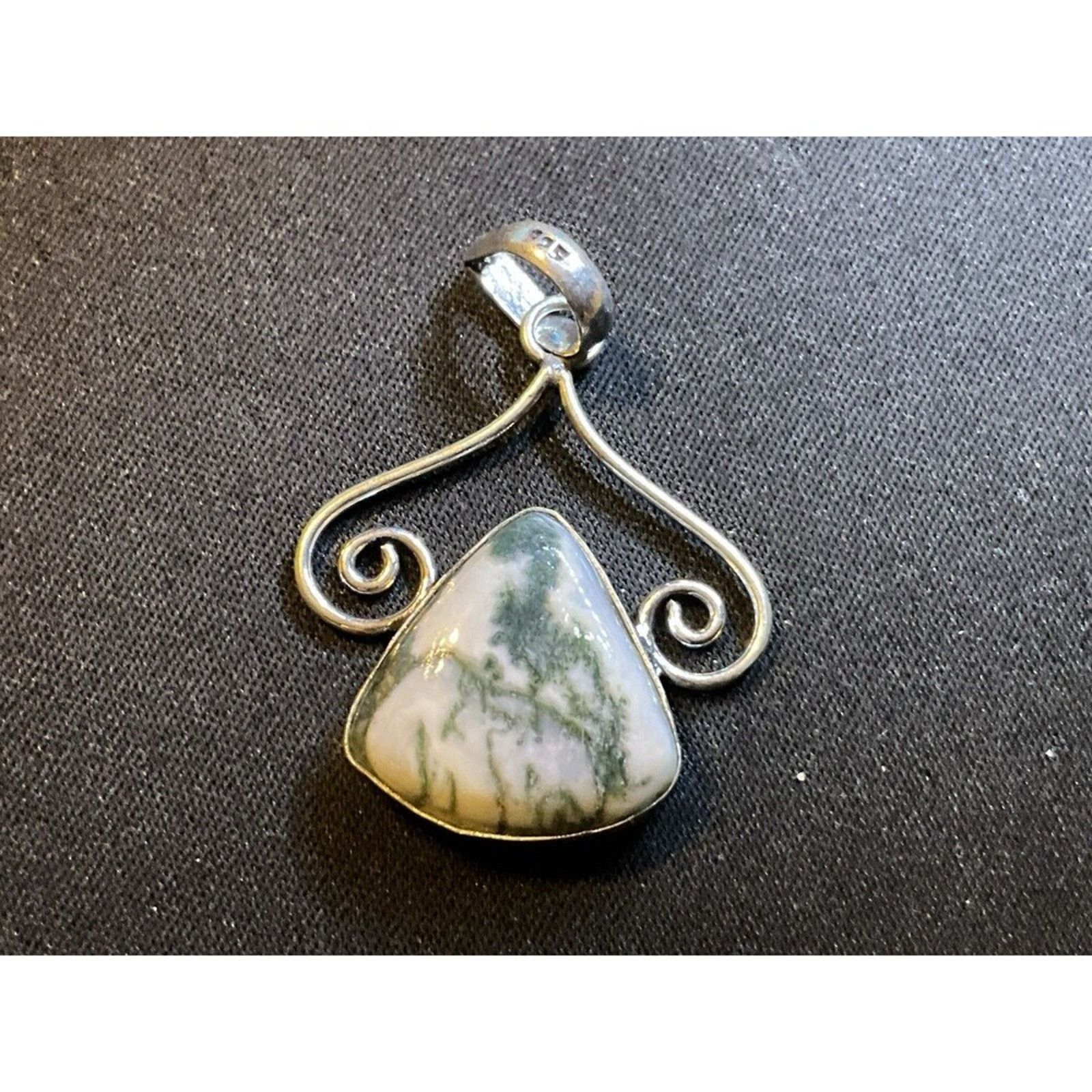 Other 925 Sterling Silver Hand Made Moss Agate Pendant Size ONE SIZE - 1 Thumbnail
