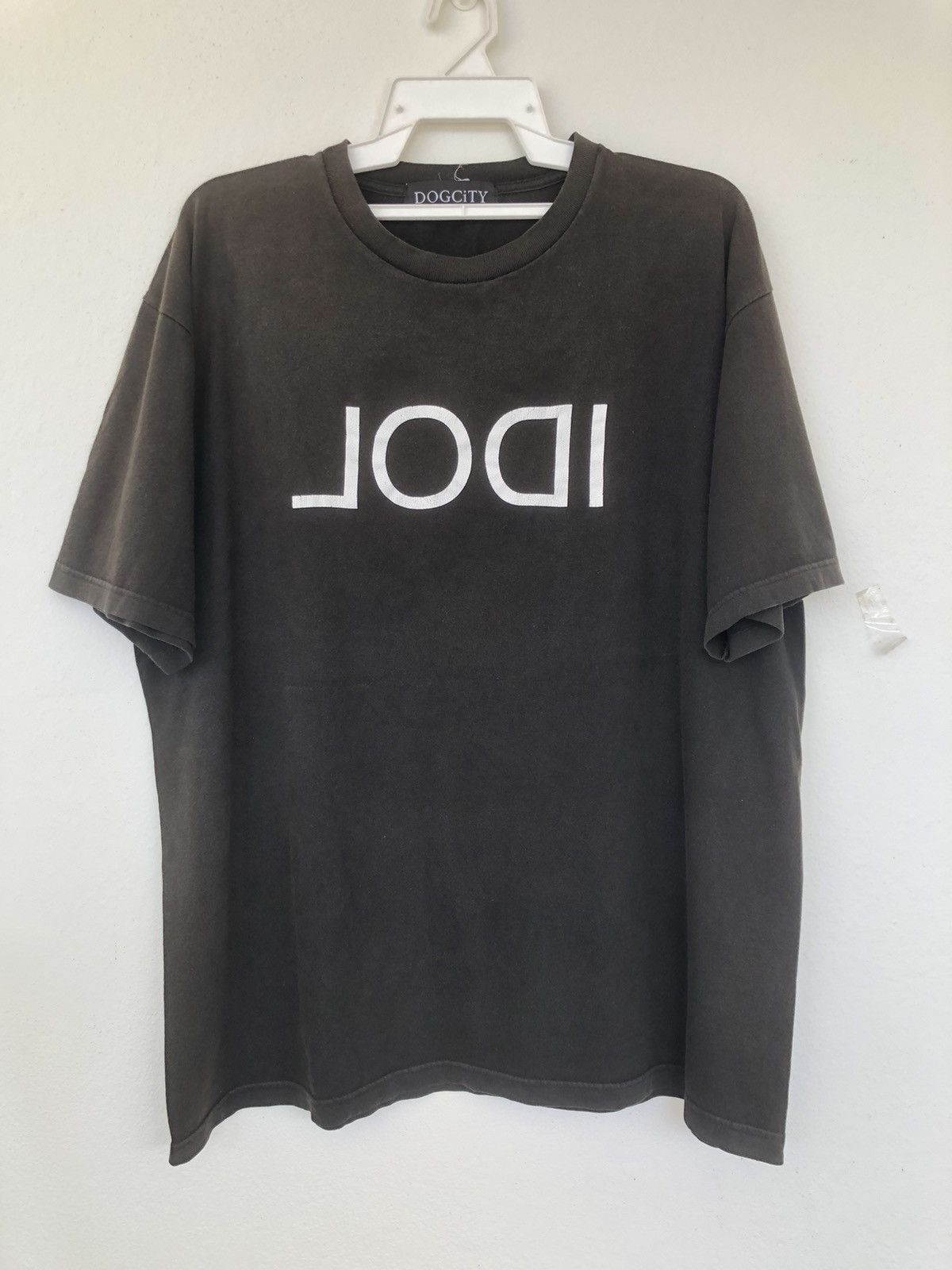 Vintage Vintage IDOL Sun Faded Tee By DOG CITY Size US XL / EU 56 / 4 - 1 Thumbnail