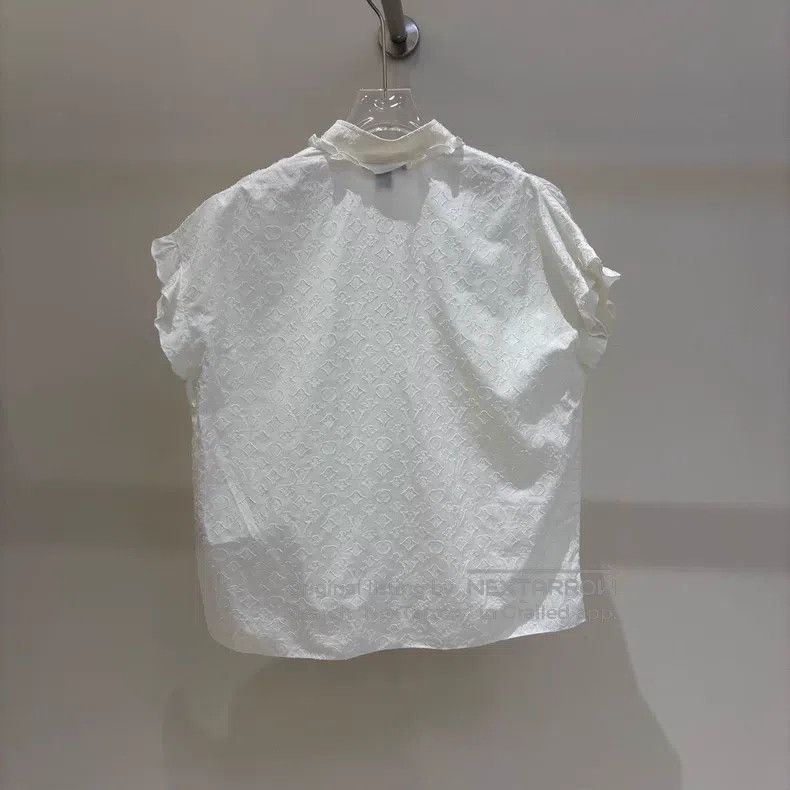 Louis Vuitton Louis Vuitton Three-dimensional jacquard dark pattern and Size S / US 4 / IT 40 - 2 Thumbnail