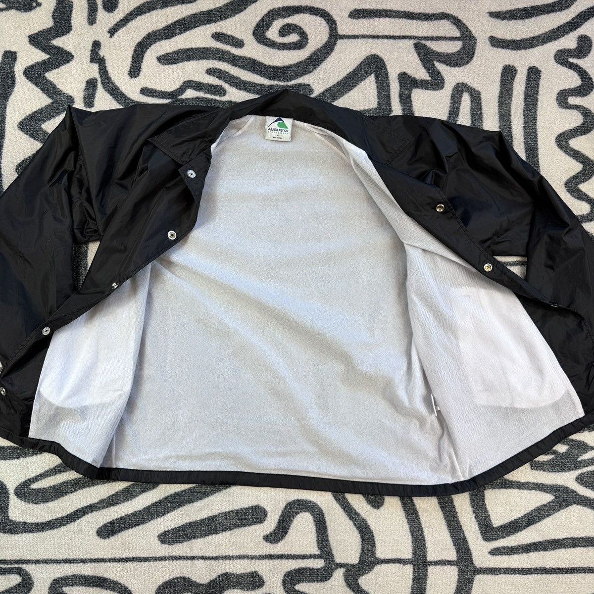 Augusta Sportswear Vintage Volvo Keith Haring Wind Breaker Jacket L Size US L / EU 52-54 / 3 - 4 Thumbnail