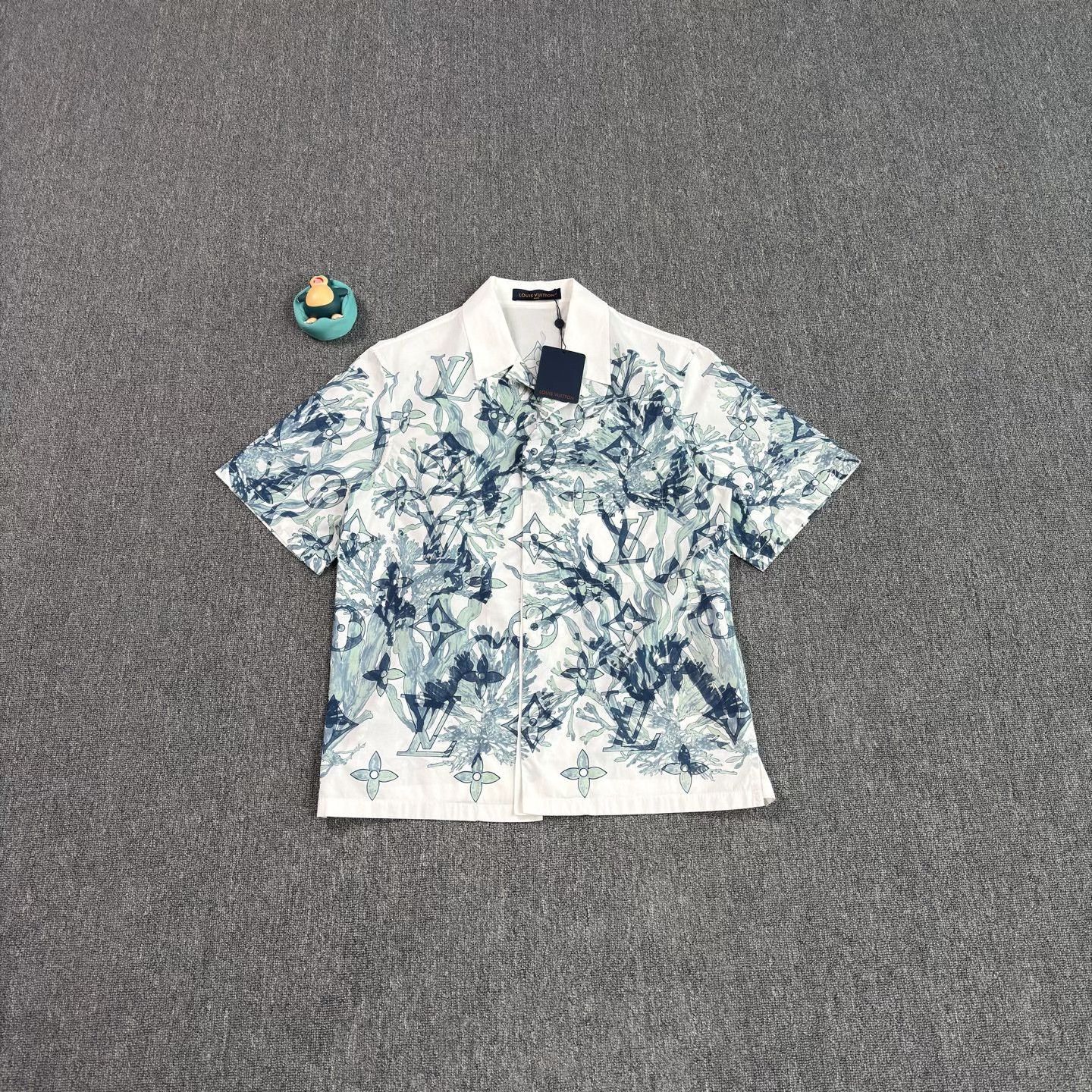 Louis Vuitton LV Seagrass Print Short-Sleeve Shirt Size US M / EU 48-50 / 2 - 1 Thumbnail
