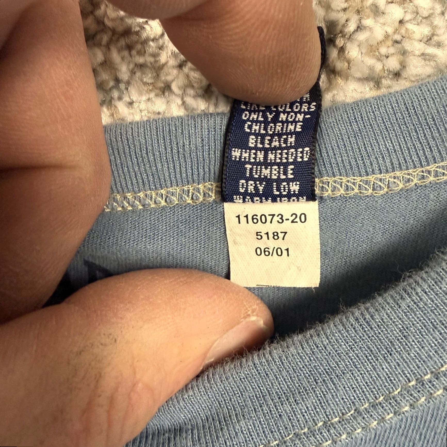 Gap VINTAGE Gap Shirt 2XL Blue Athletic Fit 100% Cotton Tagless Tee Streetwear Mens Size US XXL / EU 58 / 5 - 6 Thumbnail