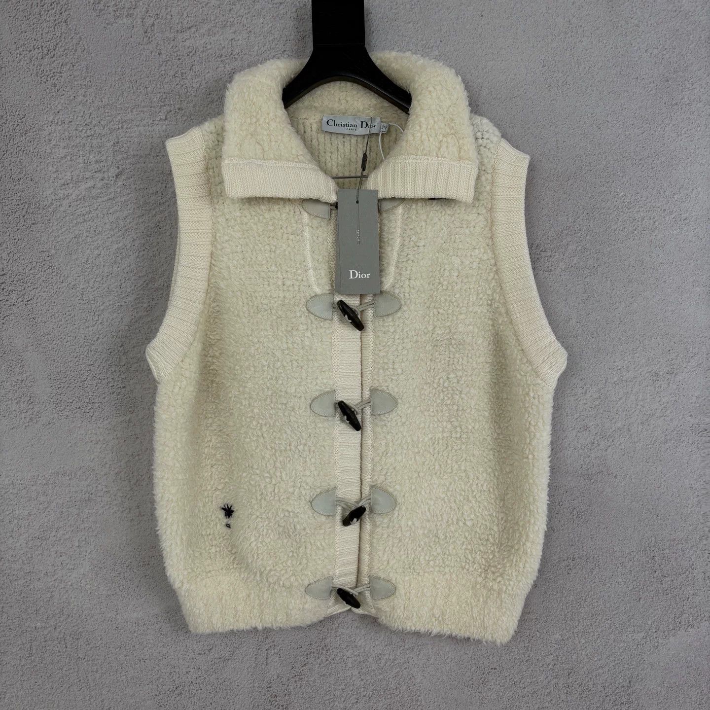 Dior Dior Cream Lamb Wool Bee Embroidery Vest Size S / US 4 / IT 40 - 1 Thumbnail