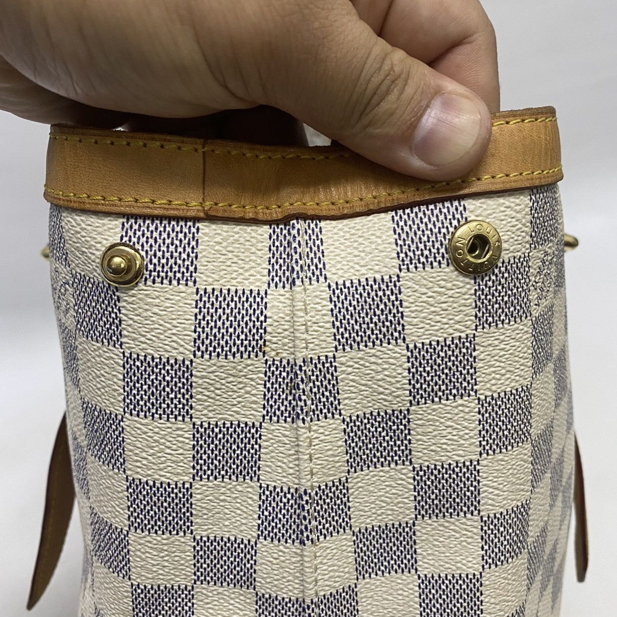Louis Vuitton AUTHENTIC LOUIS VUITTON DAMIER AZUR HAMPSTEAD MM TOTE BAG Size ONE SIZE - 15 Thumbnail