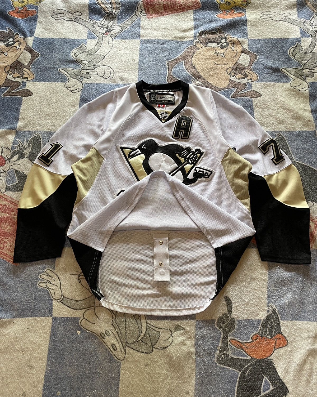 NHL Pittsburgh Penguins Evgeni Malkin jersey Size US XL / EU 56 / 4 - 3 Thumbnail