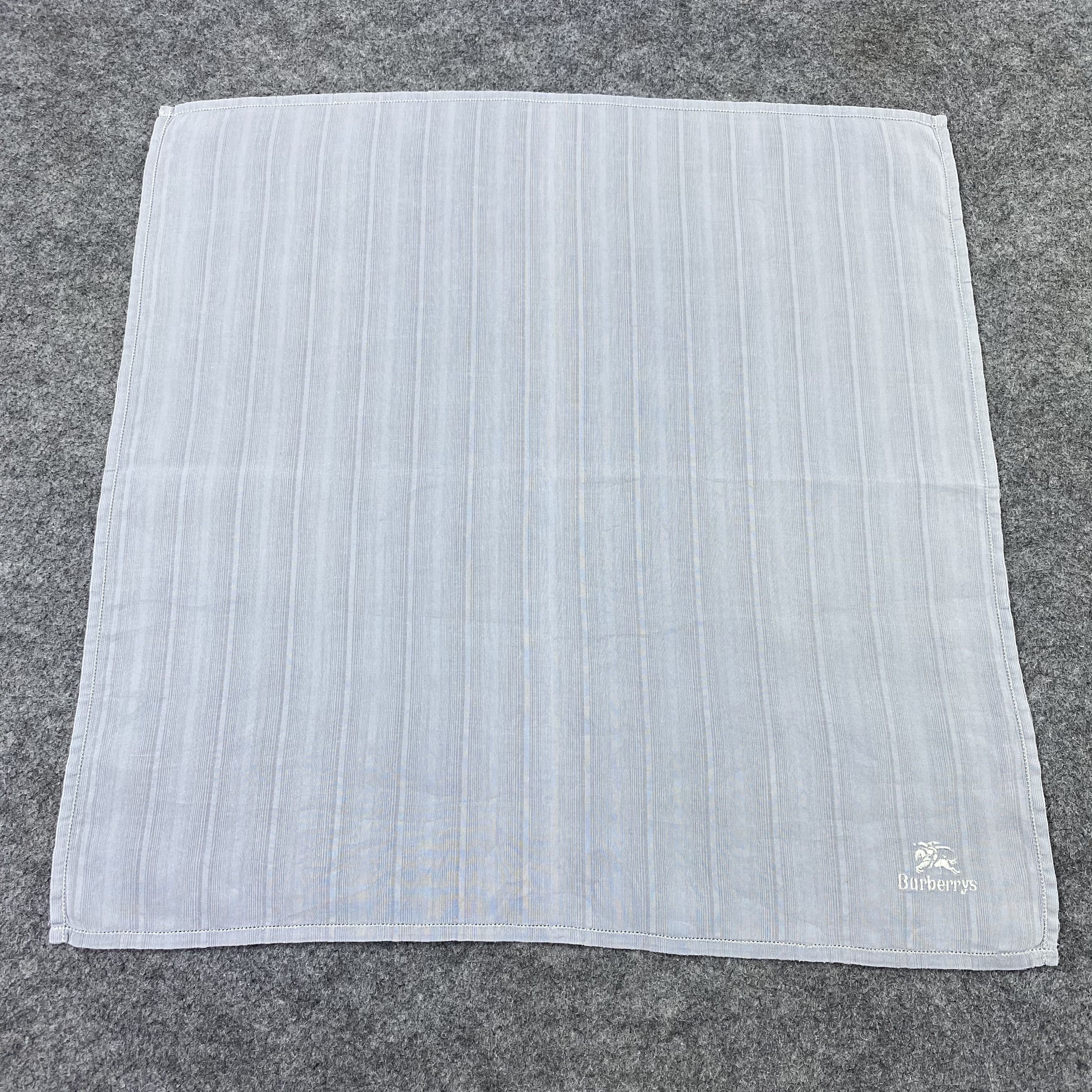 Burberry × Vintage Burberry Handkerchief / Bandana / Neckerchief-B1498 Size ONE SIZE - 3 Thumbnail