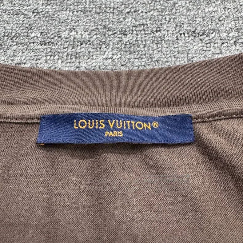 Louis Vuitton Louis Vuitton size 5l SS25 rhinestone letter short sleeve Size US M / EU 48-50 / 2 - 5 Thumbnail