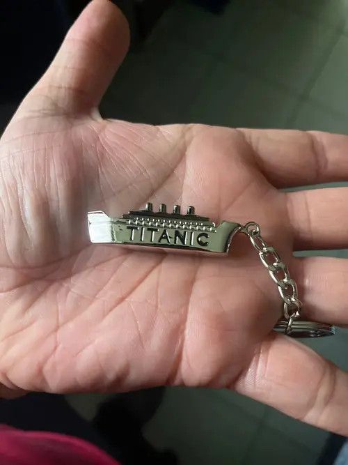 Other 3D Titanic Cruise Ship Model Keychain Size ONE SIZE - 4 Thumbnail