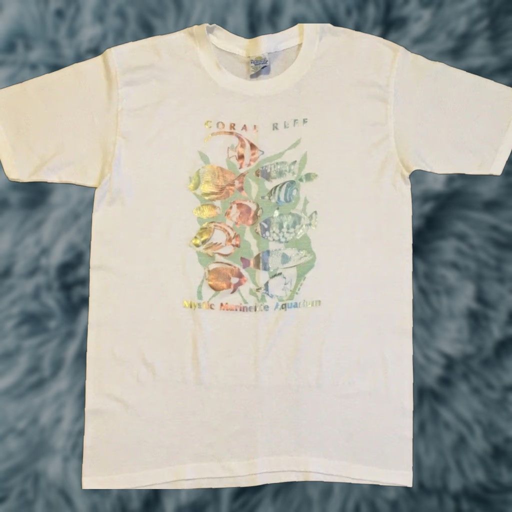 Vintage VINTAGE Mystic Aquarium Faded Coral Reef Shirt L White 90s 80s Surf Beach Grunge Rock Animals Art USA Hawaii Reef Fishing Ocean Reef Size US L / EU 52-54 / 3 - 1 Thumbnail