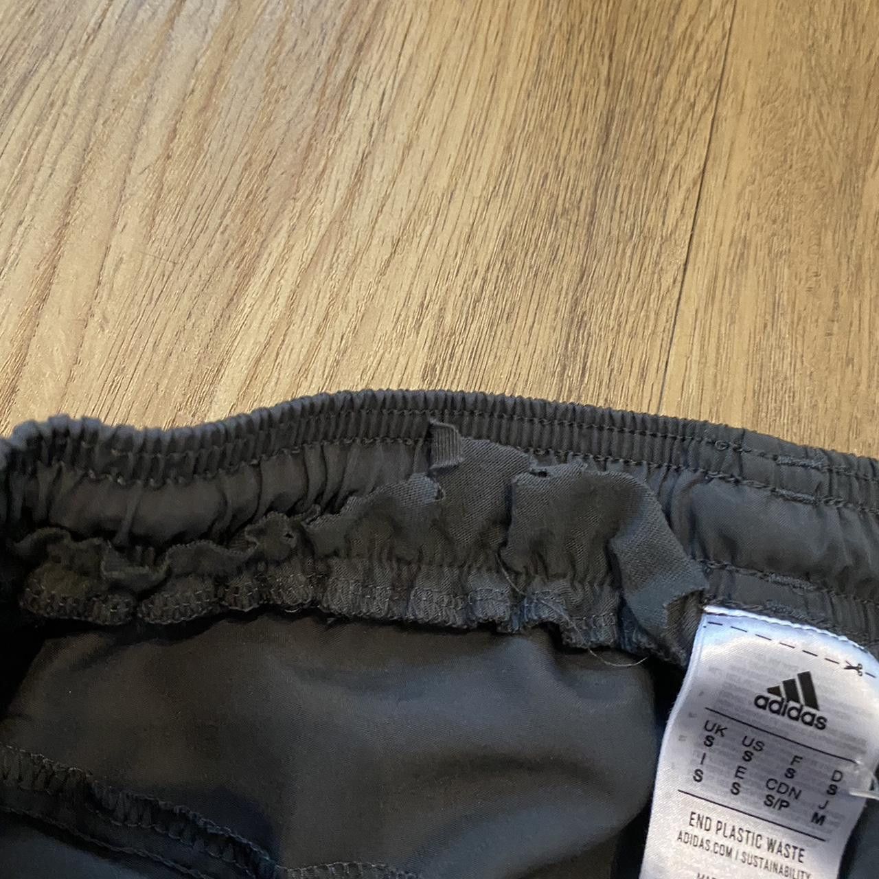 Adidas Adidas blue tracksuit bottoms #tracksuit Baggy Vintage Size US 37 - 6 Thumbnail