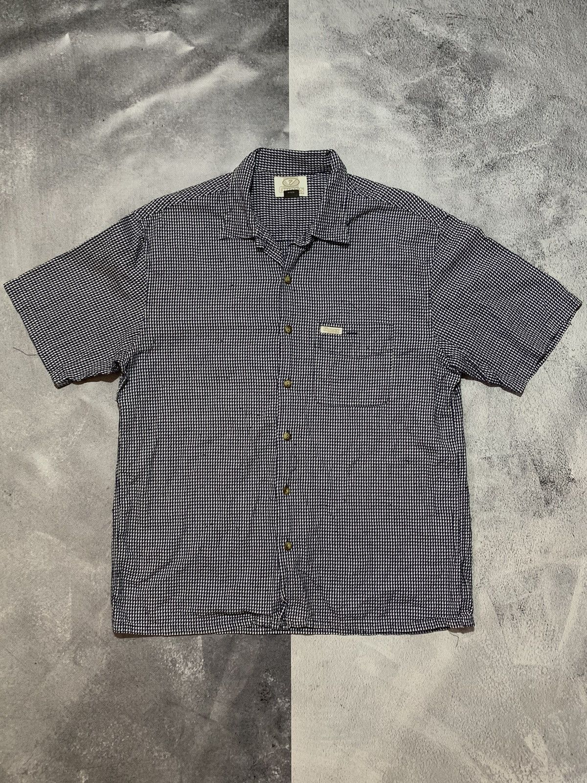Guess × Vintage Vintage 90 Guess button ups shirt casual size L Size US L / EU 52-54 / 3 - 1 Thumbnail