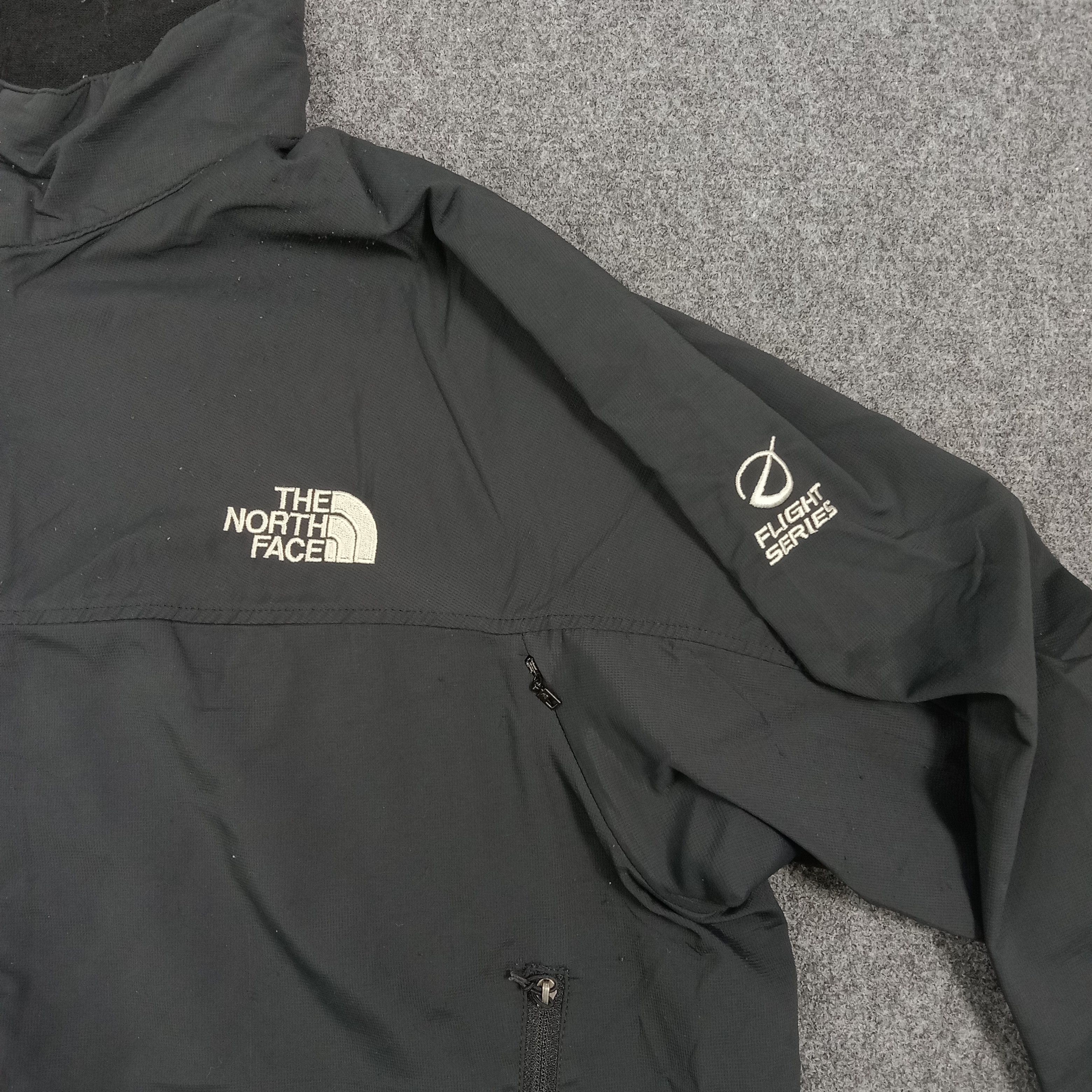 The North Face The North Face Flight Series Zipper Jacket C271N4 Size US L / EU 52-54 / 3 - 4 Thumbnail