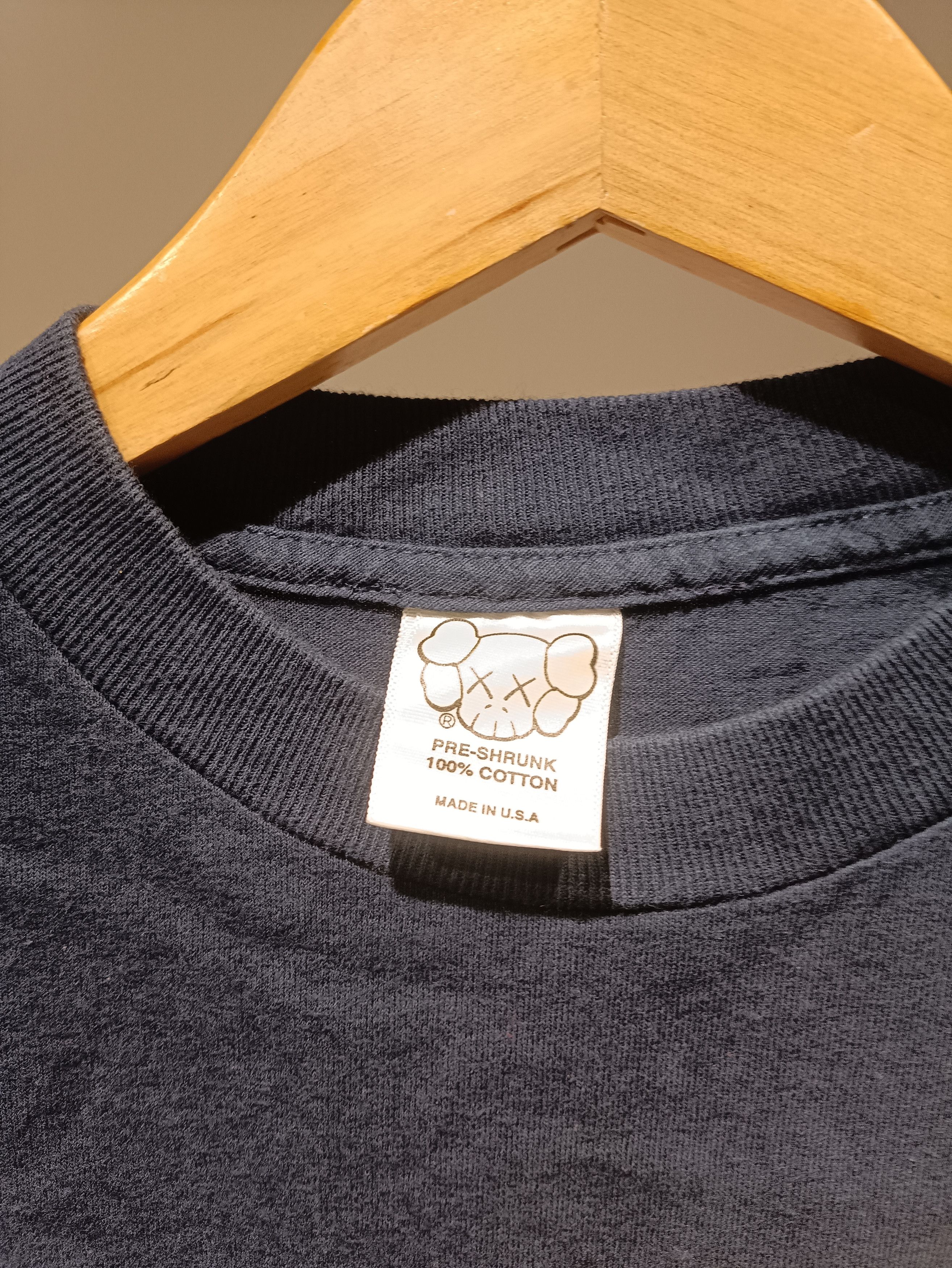 Kaws × Vintage 00s Vintage Kaws Astroboy Size US M / EU 48-50 / 2 - 3 Thumbnail