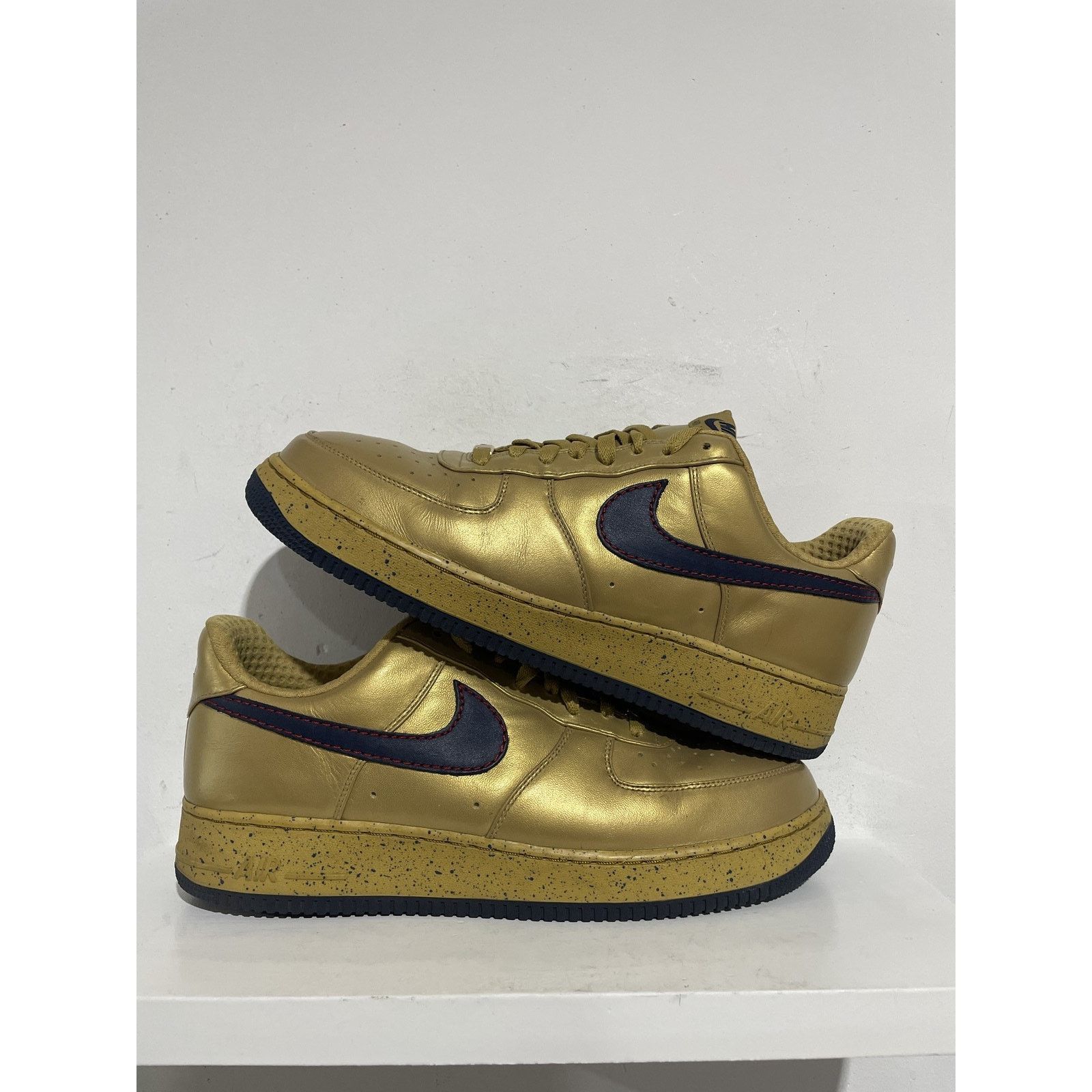 Nike NIKE AIRFORCE CHARLES BARKLEY SIZE 13 PREOWNED Size US 13 / EU 46 - 1 Thumbnail