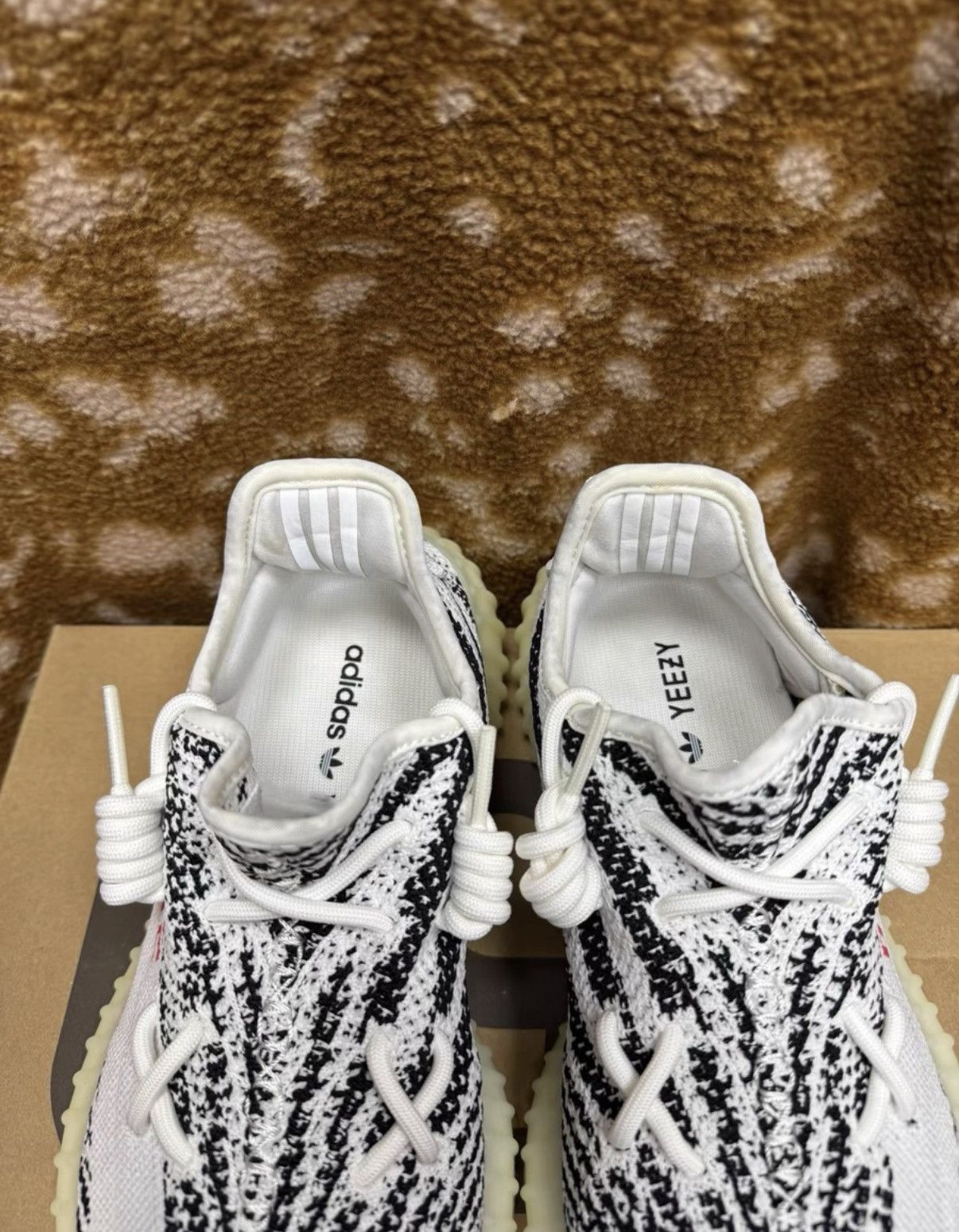 Adidas Adidas Yeezy 350 Zebra CP9654 K37 Size US 7 / EU 40 - 6 Thumbnail