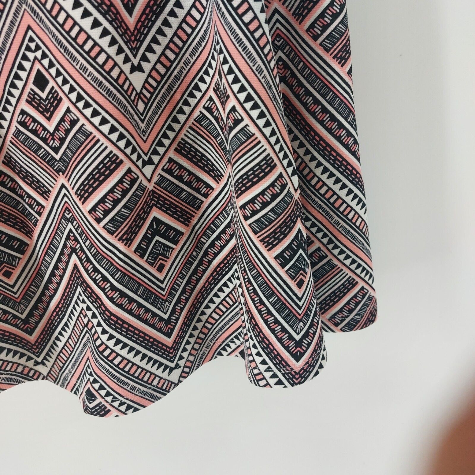 Divided Divided Women's Zig Zag Black Whtie Coral Sleeveless Dress 6 Size M / US 6-8 / IT 42-44 - 8 Thumbnail