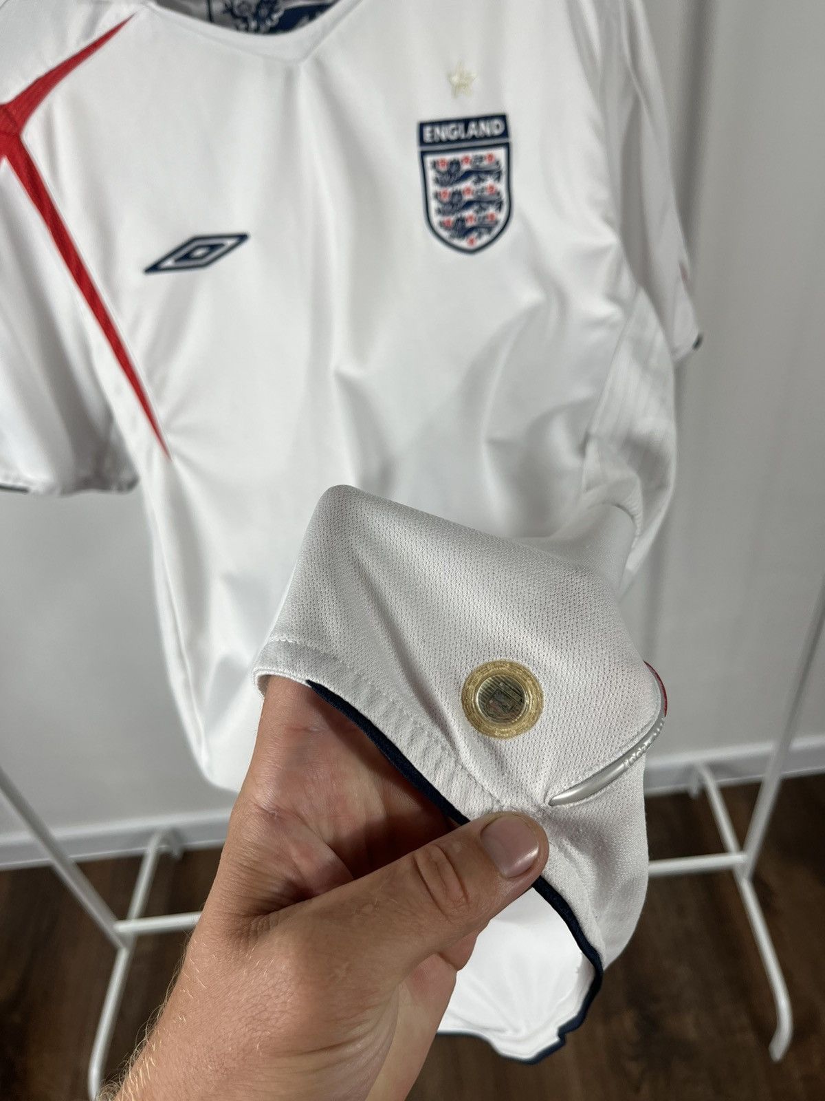 Umbro Umbro England Home Jersey 06 World Cup White Football Shirt Size US L / EU 52-54 / 3 - 6 Thumbnail