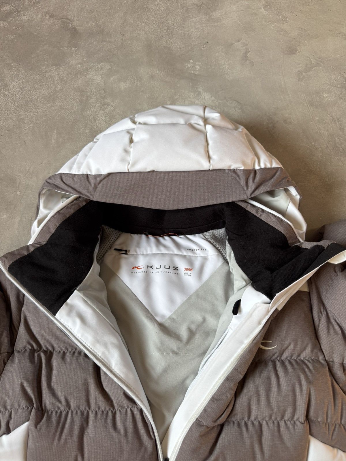 KJUS Kjus Woman's Snowscape Down Ski Jacket Size M / US 6-8 / IT 42-44 - 8 Thumbnail