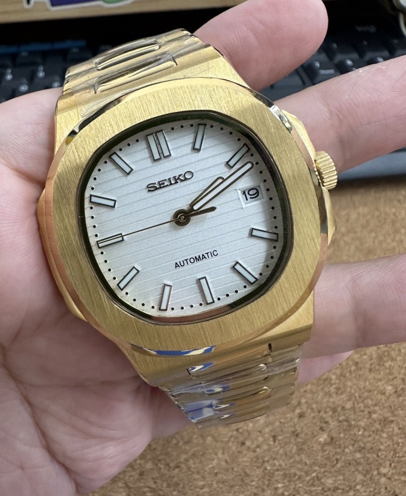 Japanese Brand Seiko Mod Nautilus White Dial Gold Automatic Watch NH35 41mm Size ONE SIZE - 2 Thumbnail