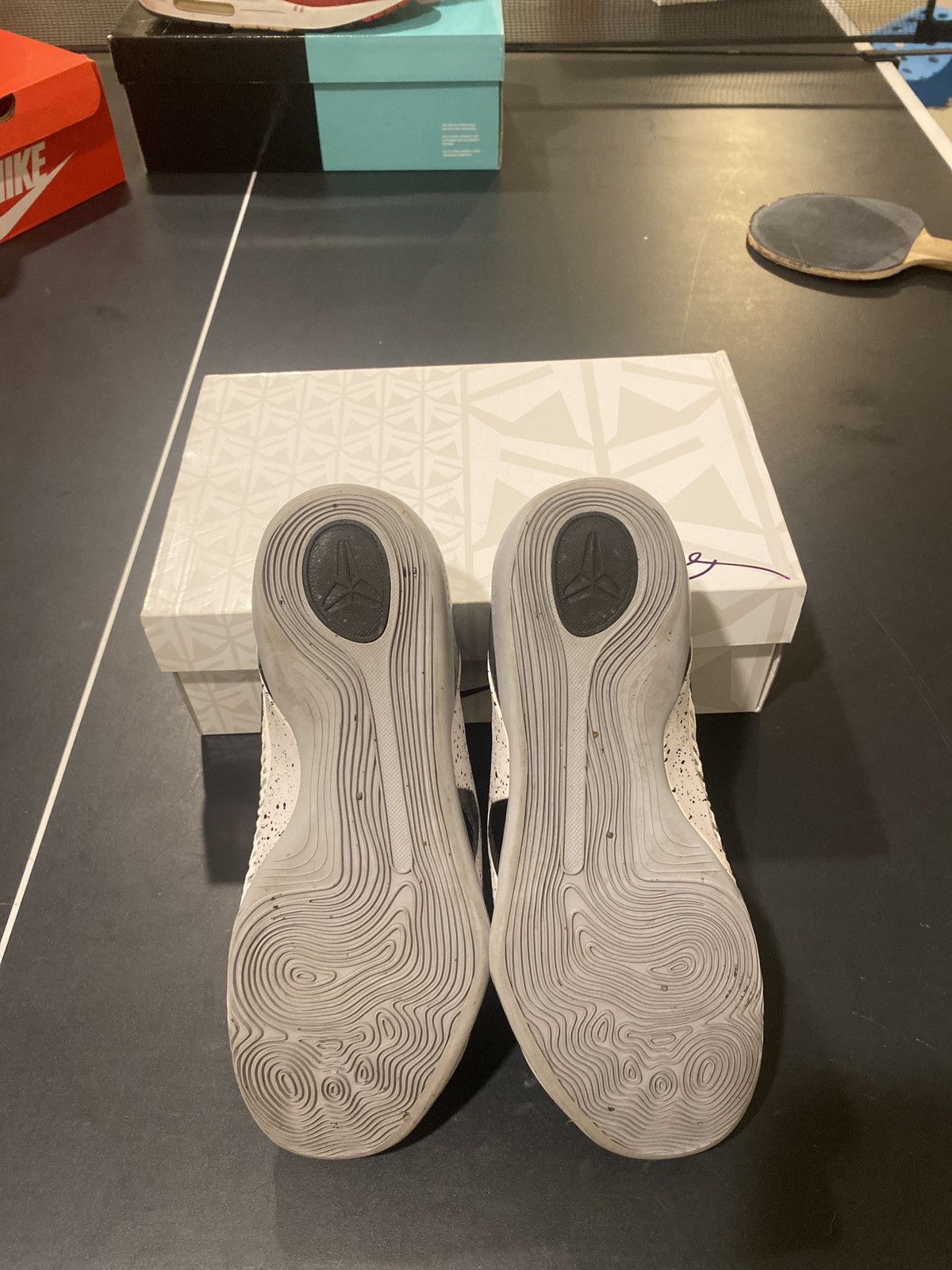 Nike Kobe 9 Wolf Grey Black Size US 9 / EU 42 - 6 Thumbnail