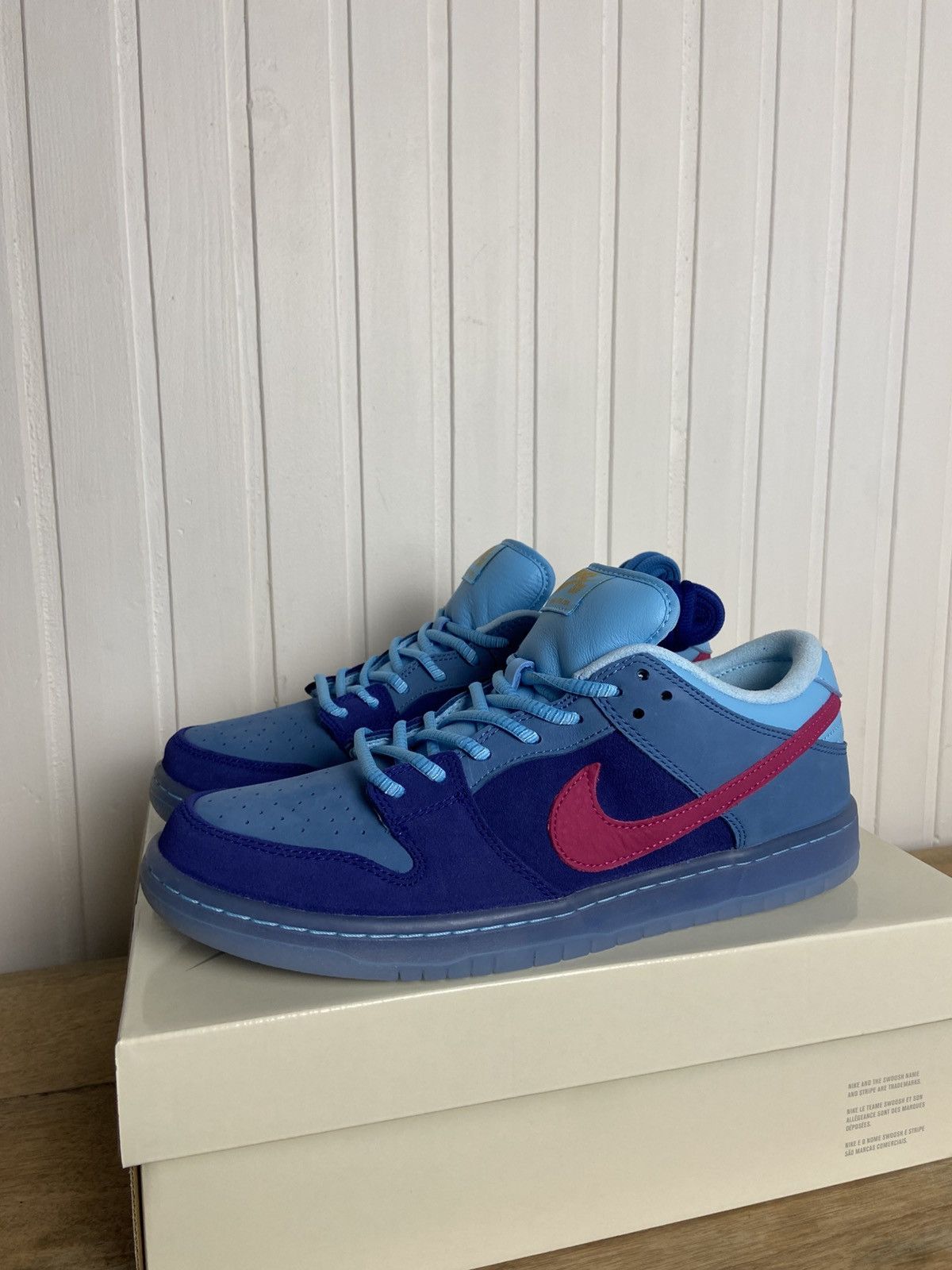 Nike New Nike SB Dunk Low "Run The Jewels" Size 10,5US Authentic Size US 10.5 / EU 43-44 - 1 Thumbnail