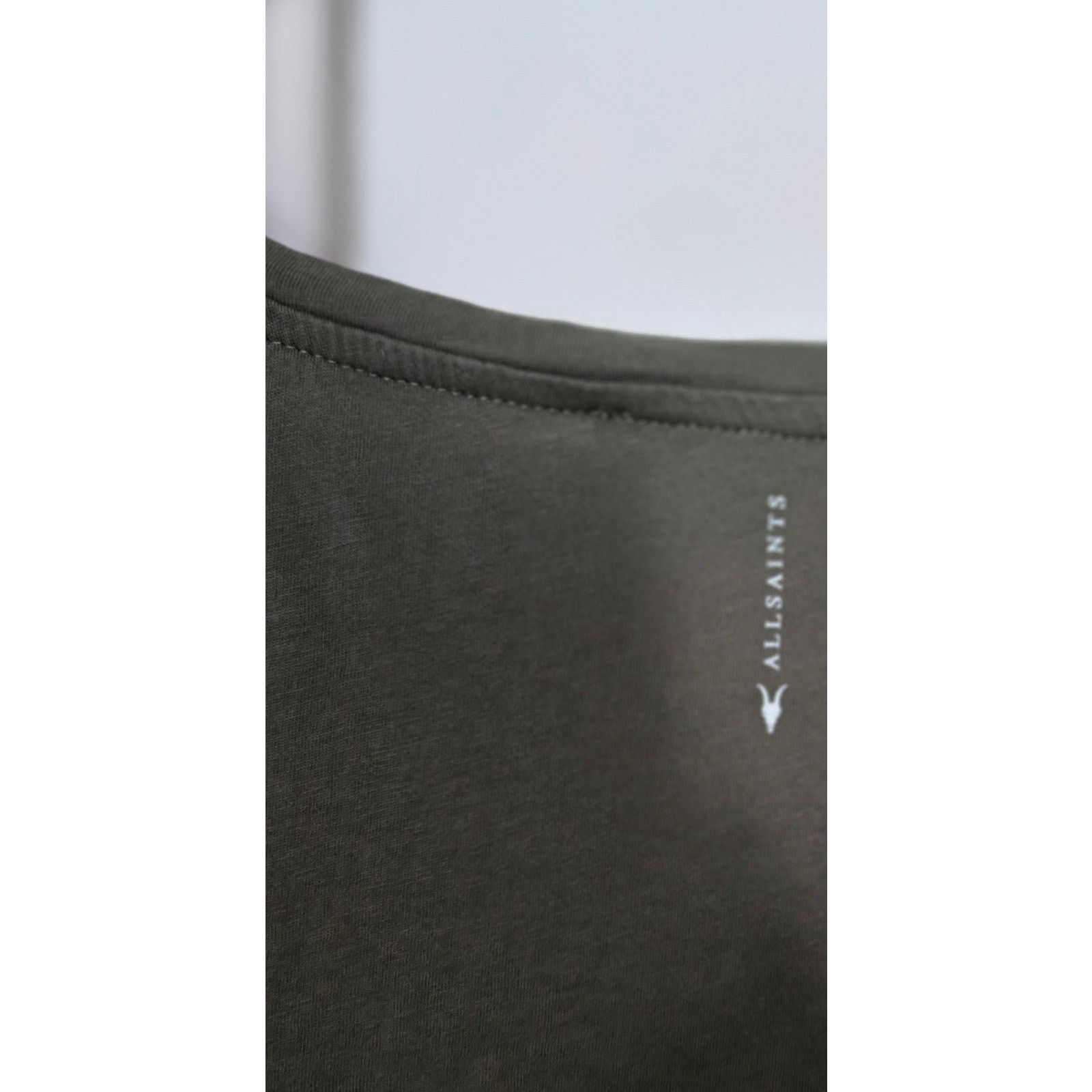 Allsaints ALLSAINTS Kay Split Tie Sleeve T Shirt Wmns LG Green V Neck Size L / US 10 / IT 46 - 5 Thumbnail
