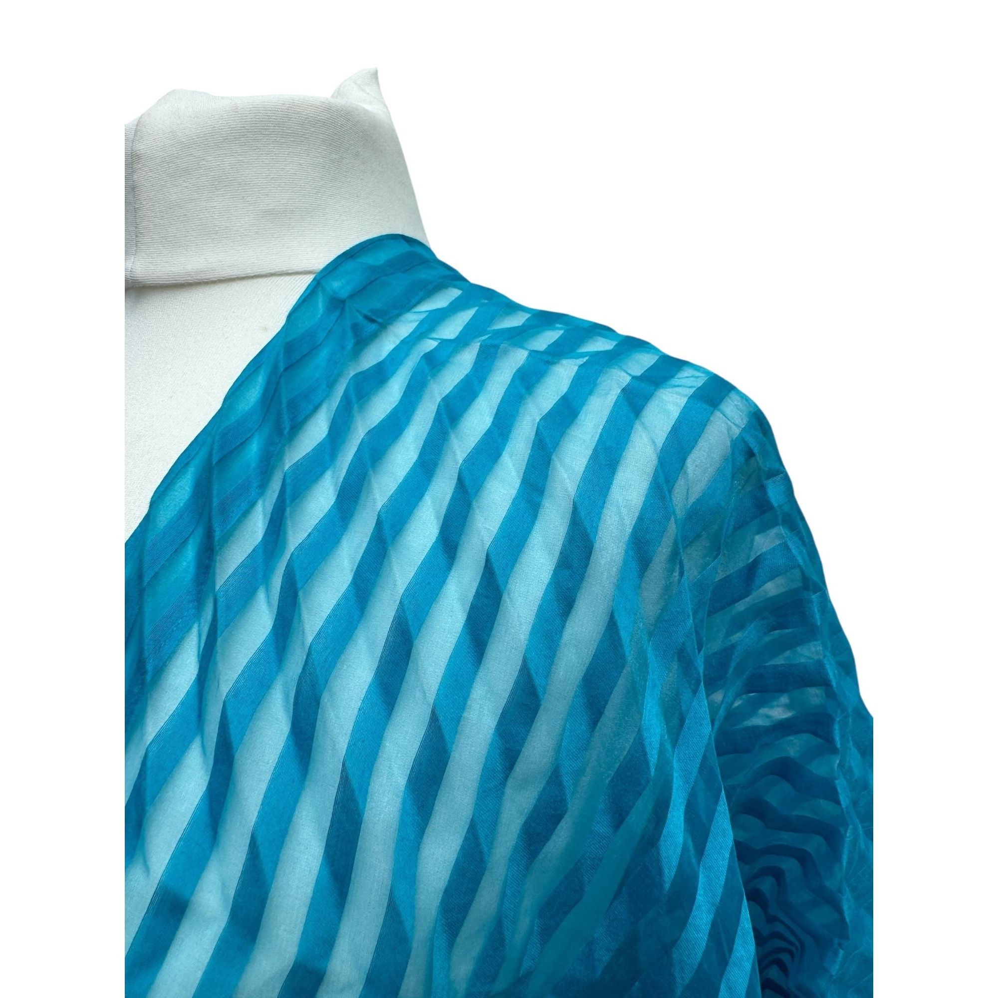 Issey Miyake Blue Striped Sheer Pleated Top Size M / US 6-8 / IT 42-44 - 4 Thumbnail