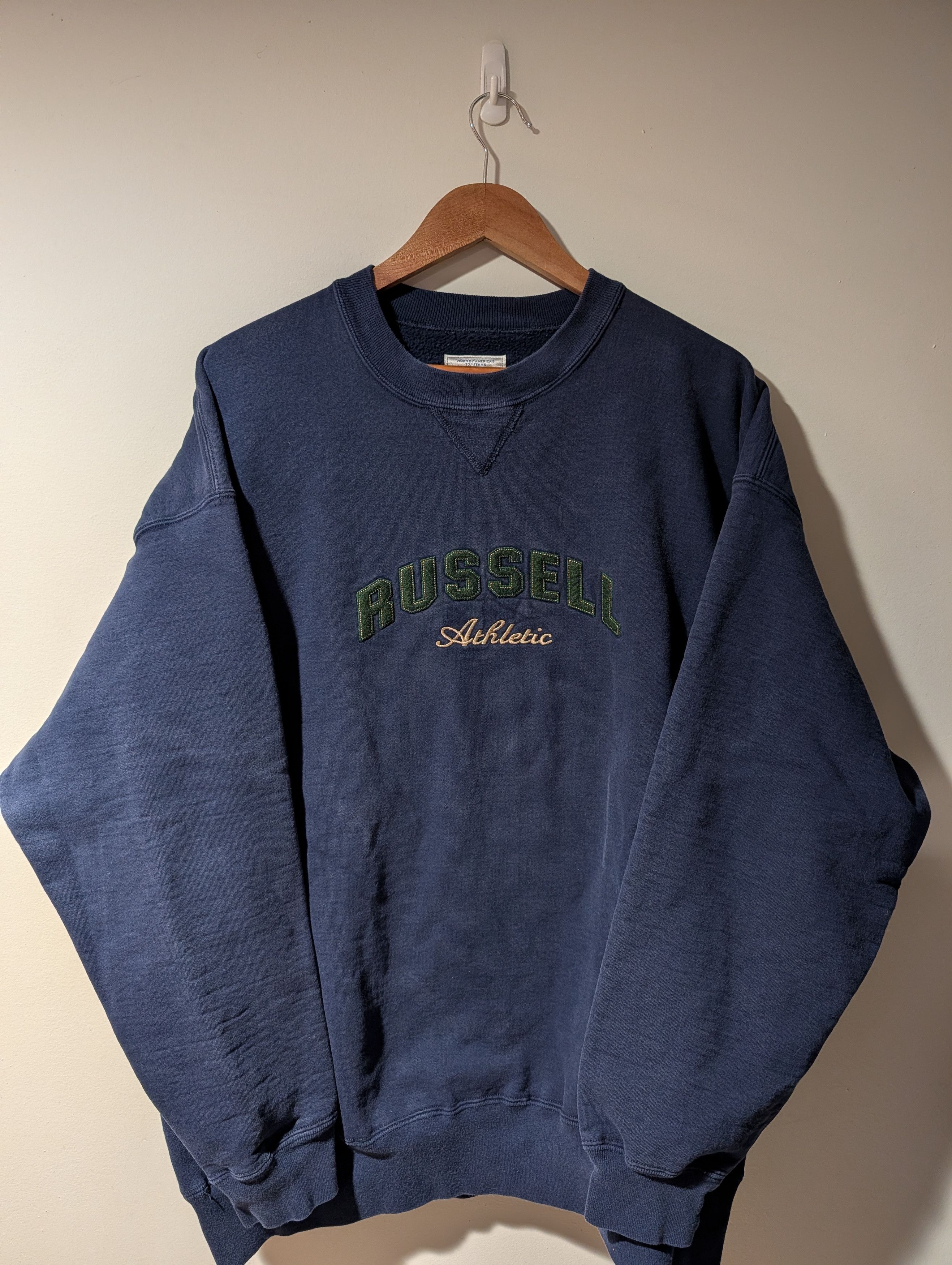 Russell Athletic Vintage Russell Athletic Sweatshirt Pro Cotton Reverse Weave Size US XXL / EU 58 / 5 - 1 Thumbnail