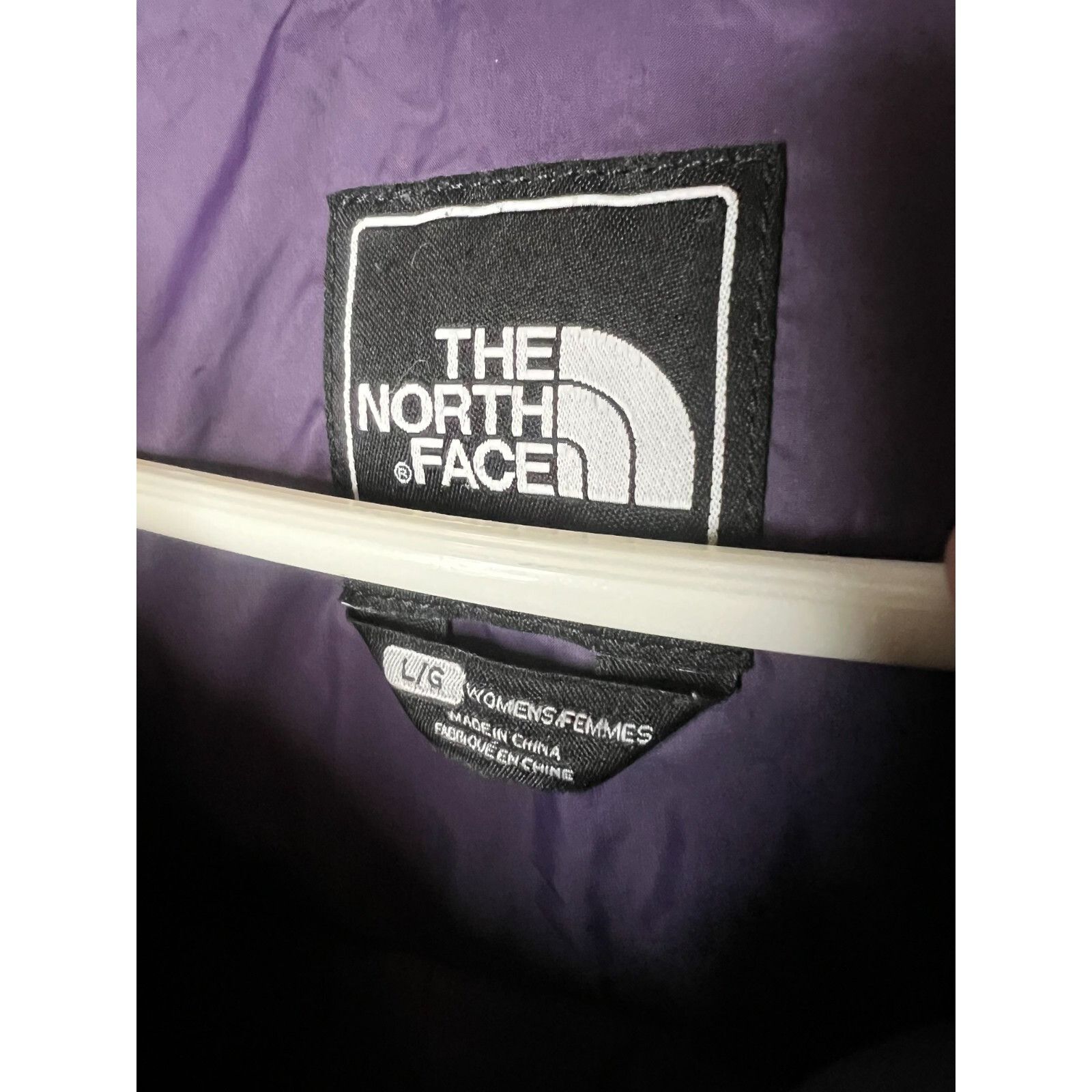 The North Face North Face Womens sz LG Purple Nuptse 700 Goose Down Winter Size L / US 10 / IT 46 - 4 Thumbnail