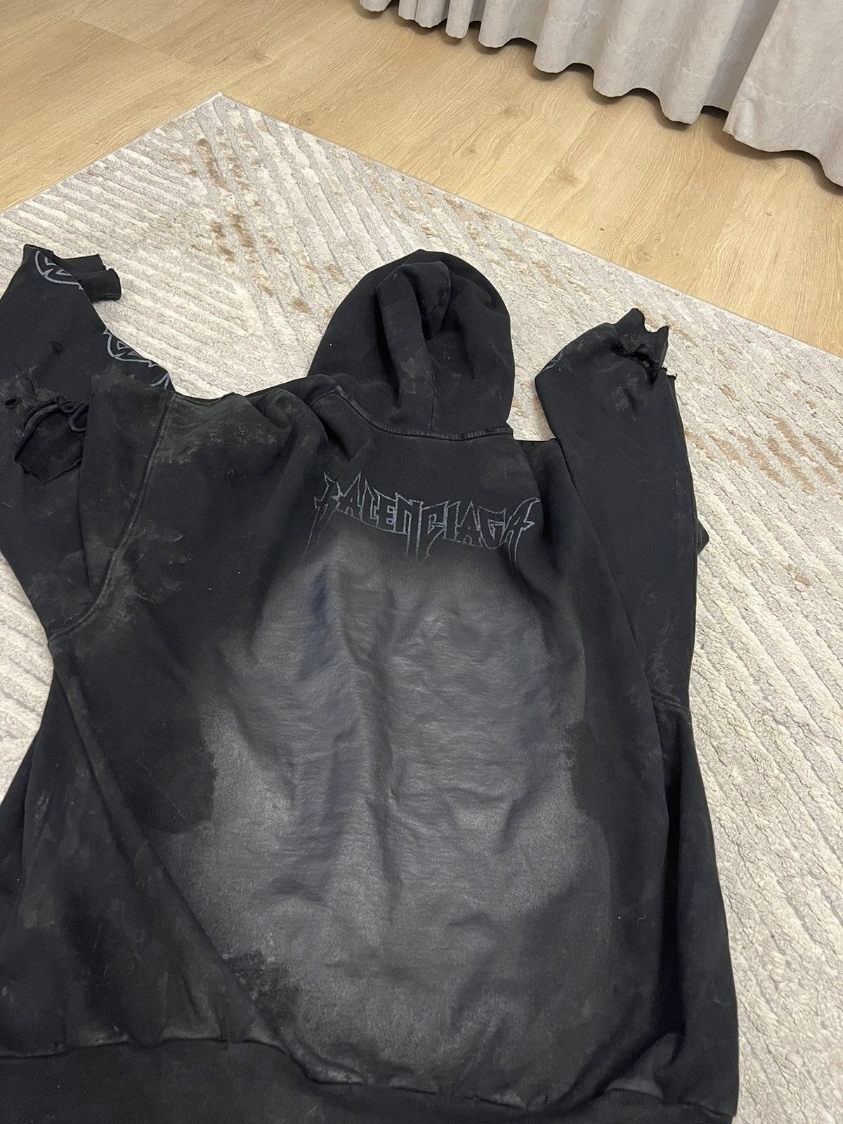 Balenciaga Balenciaga Paris Moon hoodie Size US M / EU 48-50 / 2 - 11 Thumbnail