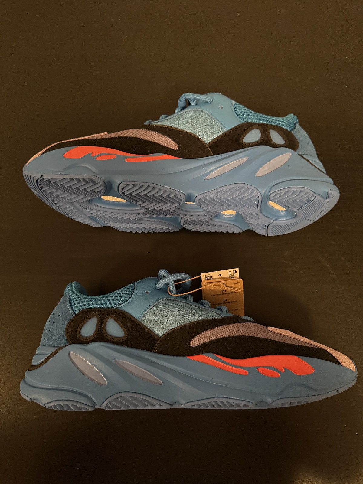 Adidas × Yeezy ADIDAS YEEZY BOOST 700 HI-RES BLUE Size US 11 / EU 44 - 2 Thumbnail