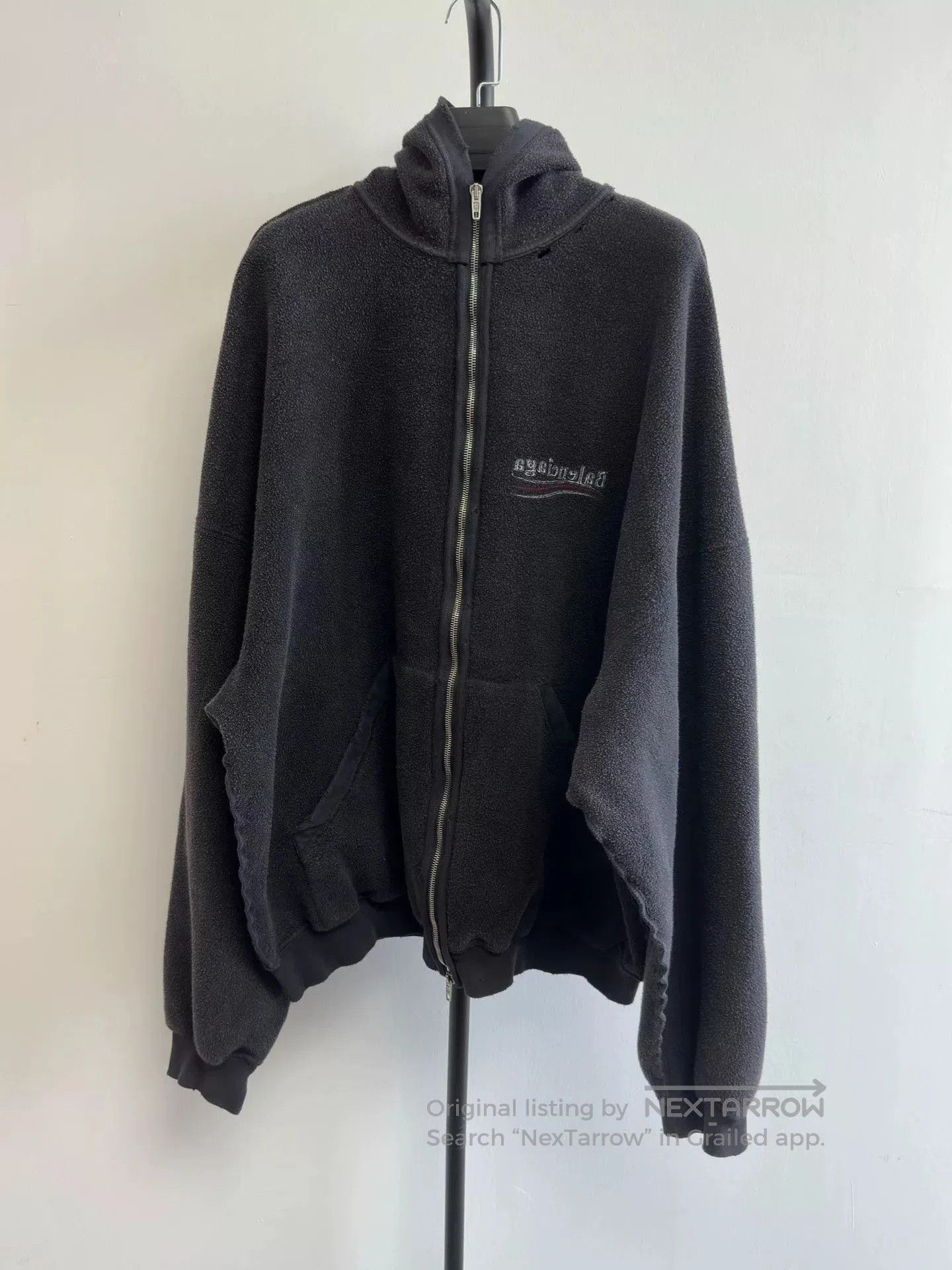 Balenciaga Balenciaga Hooded Logo Long-Sleeve Sweatshirt. Size US XXL / EU 58 / 5 - 1 Thumbnail