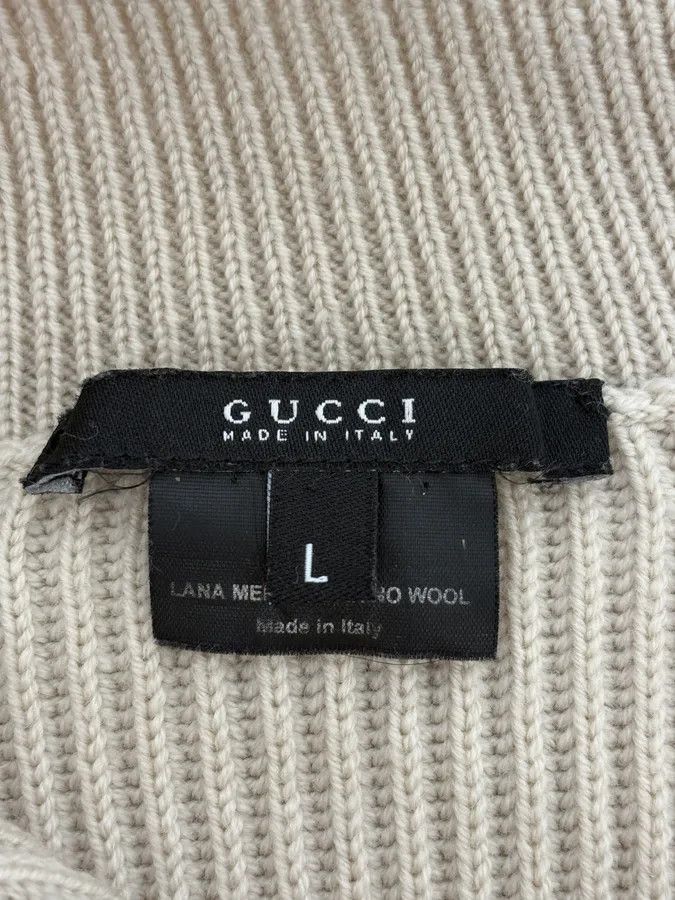 Gucci 2000s Gucci Beige Buttoned Wool Sweater Size US M / EU 48-50 / 2 - 11 Thumbnail