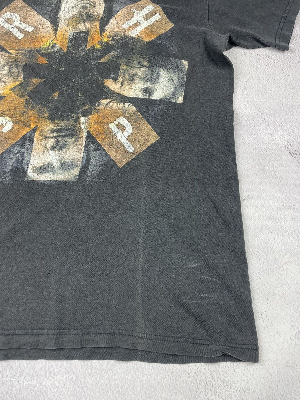 Band Tees × Vintage Vintage Red Hot Chili Peppers RHCP T-Shirt 90s Band Tee Sz L Size US L / EU 52-54 / 3 - 4 Thumbnail
