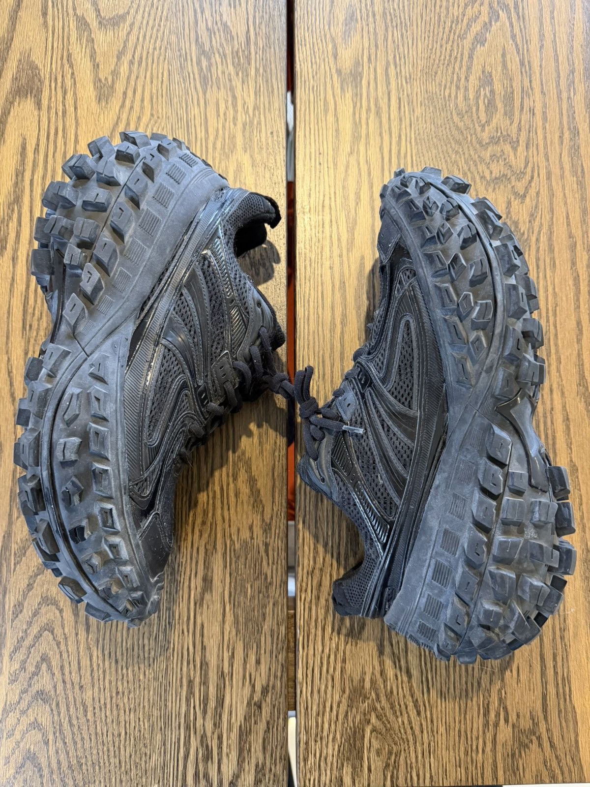 Balenciaga Balenciaga Defender Size US 11 / EU 44 - 1 Thumbnail