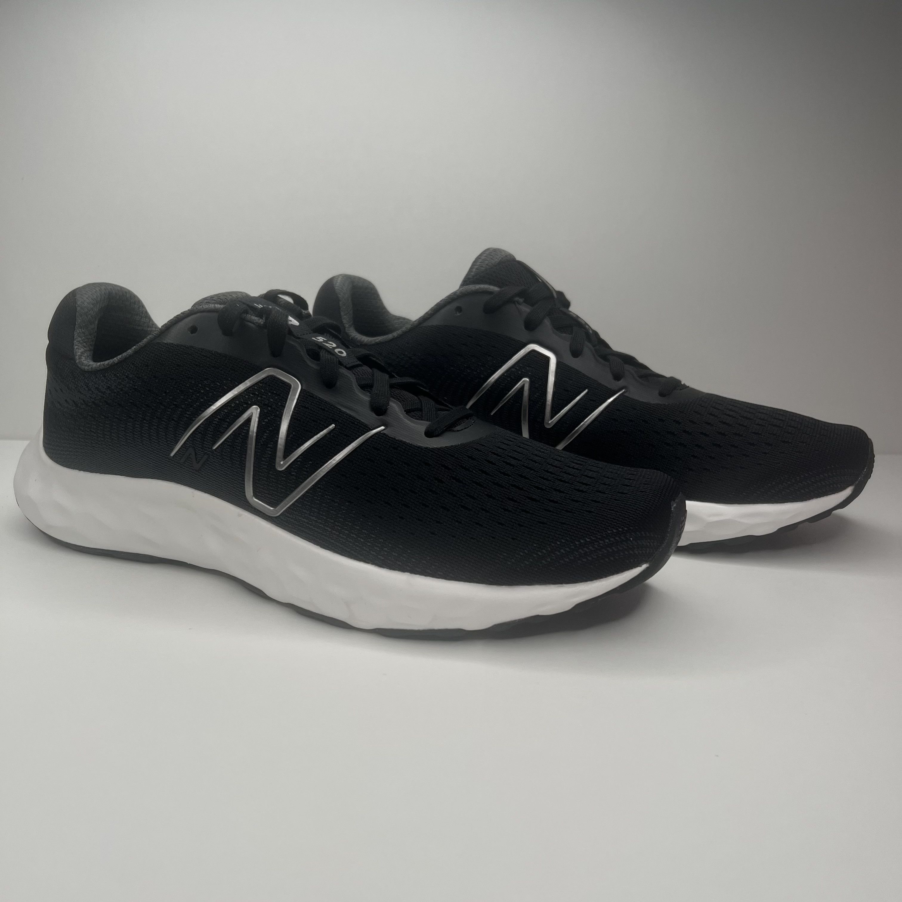 New Balance New Balance 520V8 (D) EU 44,5 Size US 11.5 / EU 44-45 - 2 Thumbnail
